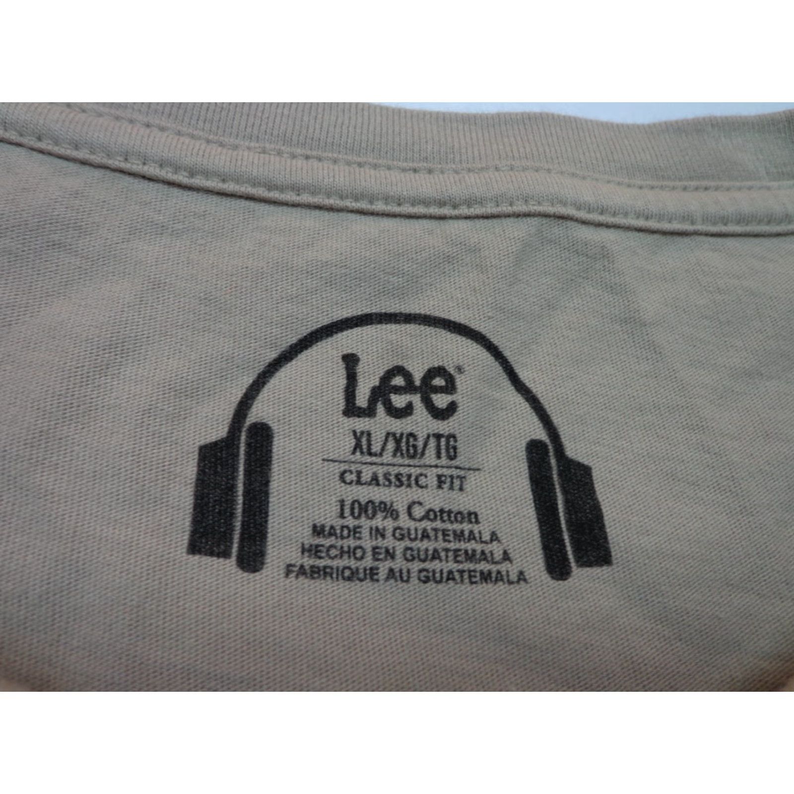 Lee LEE Jeans World Tour Distressed Graphic T-Shirt Brown XL Men Short Sleeve, Vintage Music 90s 80s USA, NEW Size US XL / EU 56 / 4 - 4 Thumbnail