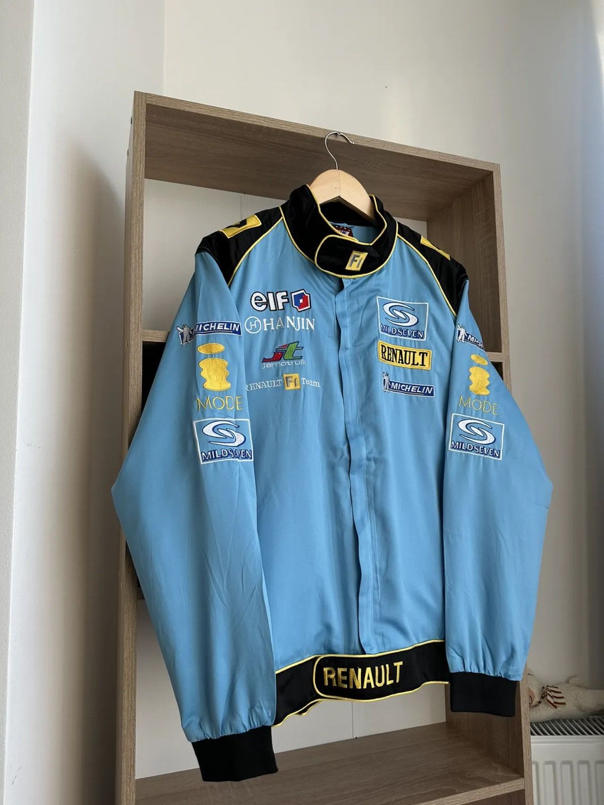 image of Vintage Renault Racing Mild Seven Formula Uno Jacket in Blue, Men's (Size XL)