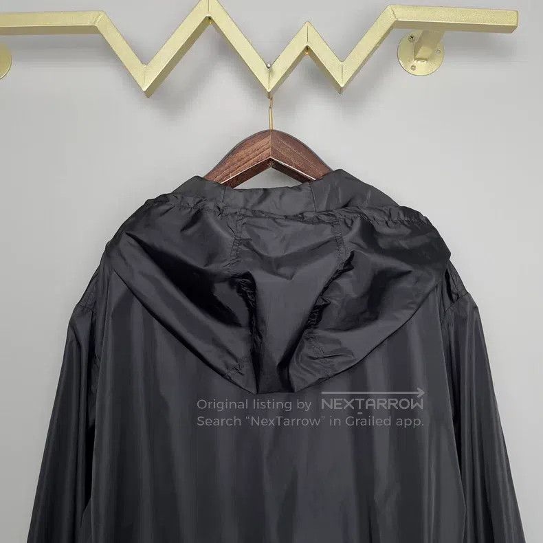 Versace Versace Main line hooded thin windproof jacket jacket Size US L / EU 52-54 / 3 - 6 Thumbnail