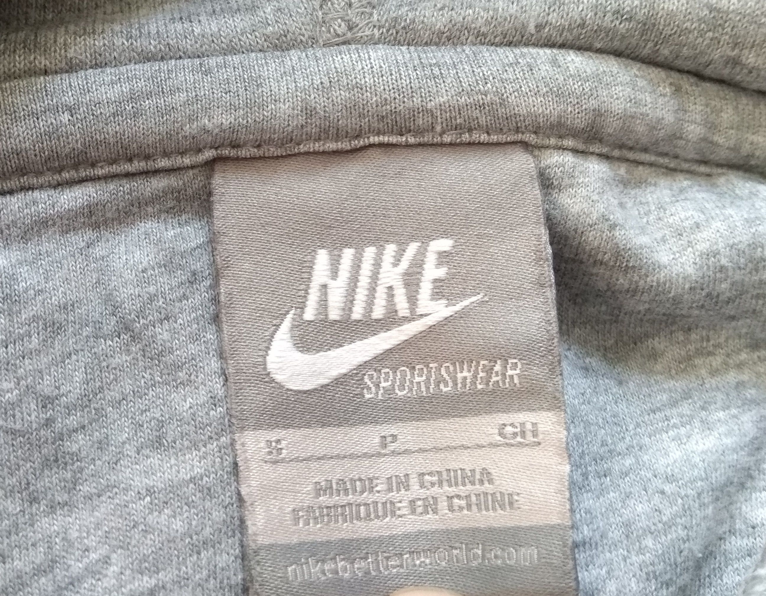 Nike Nike Big Logo Embroidered Hoodie Sweatshirt Size US S / EU 44-46 / 1 - 8 Thumbnail