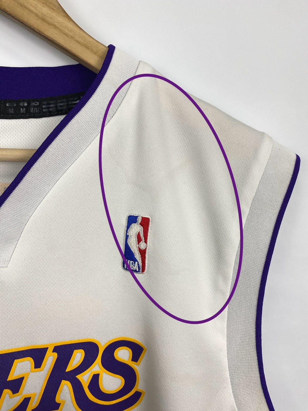 Adidas 🇺🇸 Vintage Kobe Bryant 24 Adidas L A Lakers 2014 Jersey Rare Size US M / EU 48-50 / 2 - 16 Thumbnail