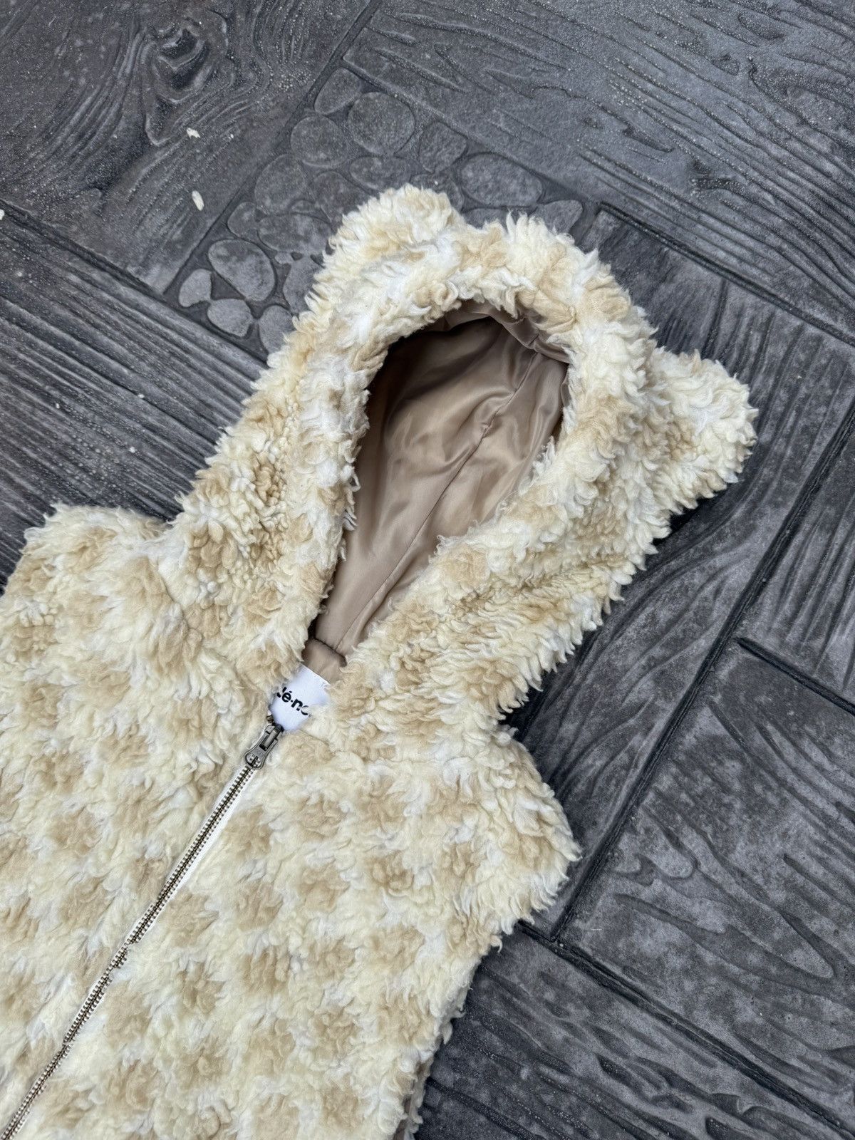 Issey Miyake GRAIL💥Ne-net by ISSEY MIYAKE Bear/Bambi Fur Ear Hoodie Vest Size US S / EU 44-46 / 1 - 3 Thumbnail