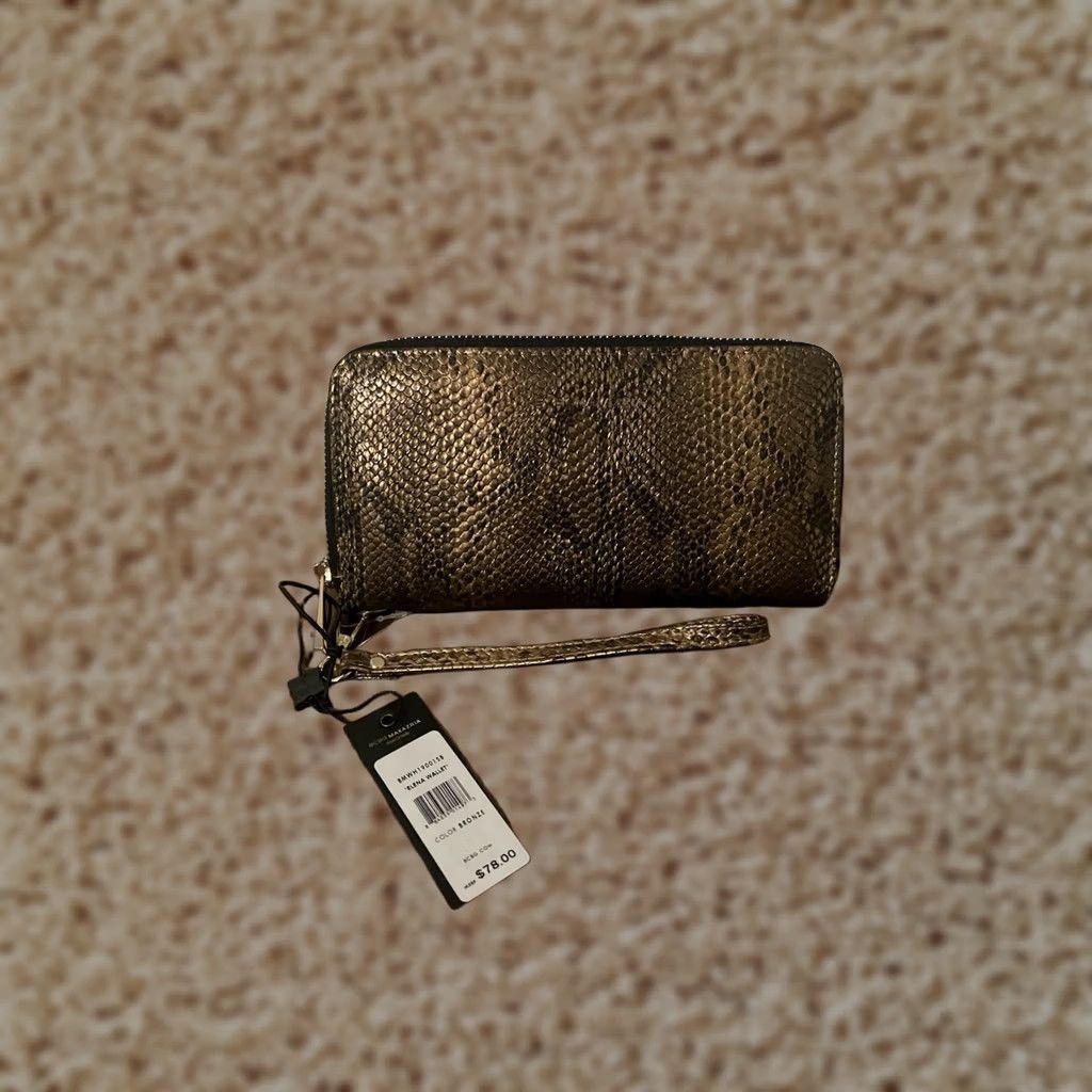 Bcbgmaxazria VINTAGE BCBGMAXAZRIA Elena Wallet Bronze Faux Python Snake Skin Zip Around Wristlet Womens Size ONE SIZE - 1 Thumbnail