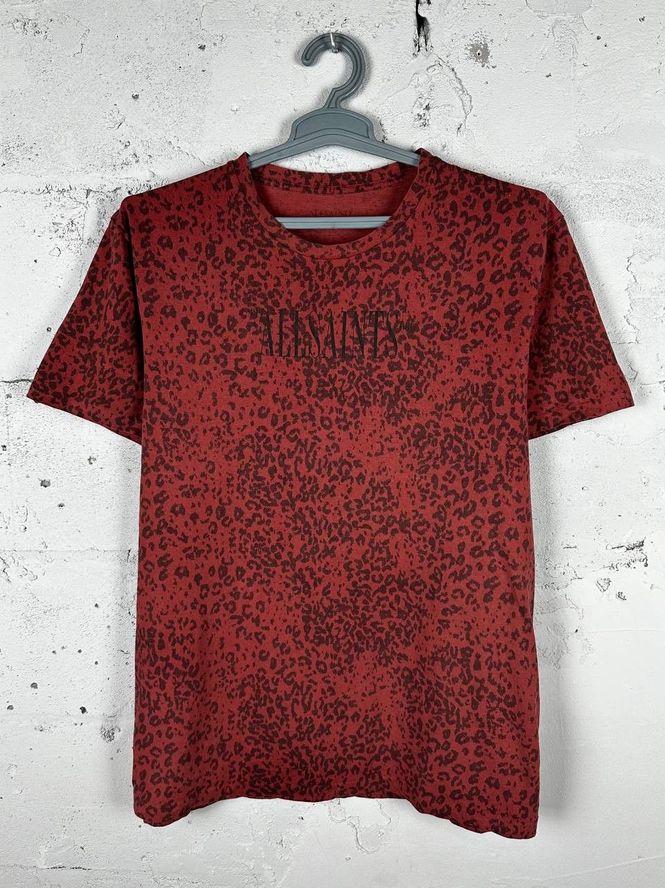 Allsaints Allsaints Y2K Vintage Rare T-Shirt Big Logo Camo Style Size US L / EU 52-54 / 3 - 2 Thumbnail