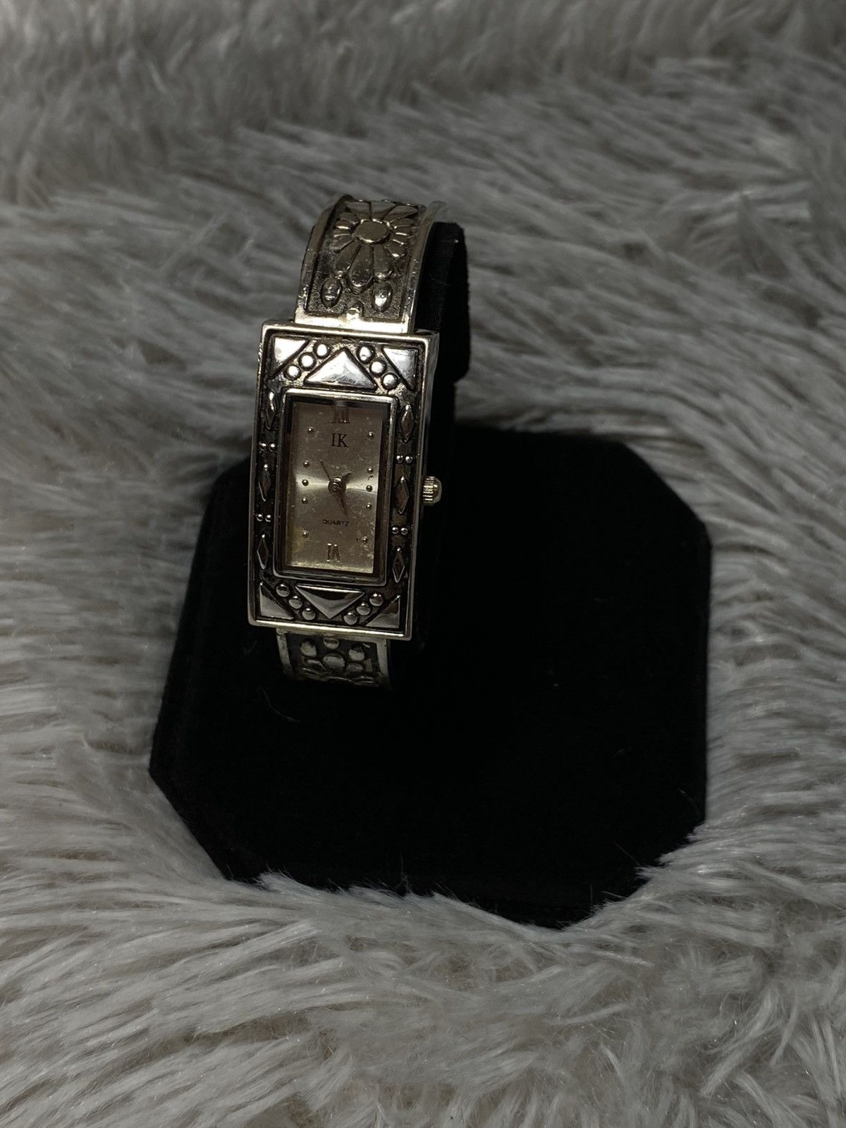 Hysteric Glamour × Japanese Brand ✅Futuristic✅ Silver Floral Bracelet Watch Japanese Brand Size ONE SIZE - 5 Thumbnail