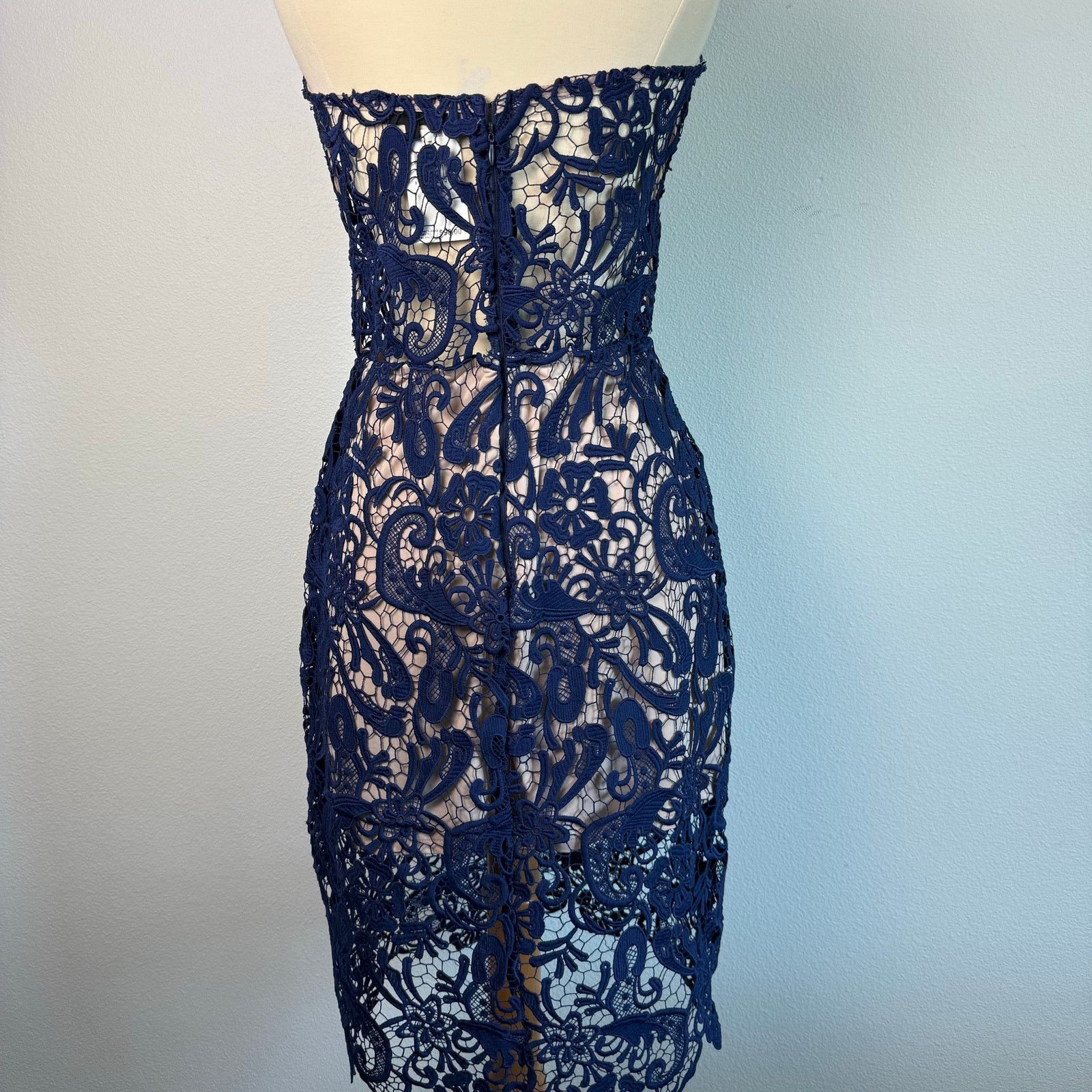 Nordstrom NWT Olivaceous Dress, Navy Blue Lace, Strapless, Sz L Size L / US 10 / IT 46 - 3 Thumbnail