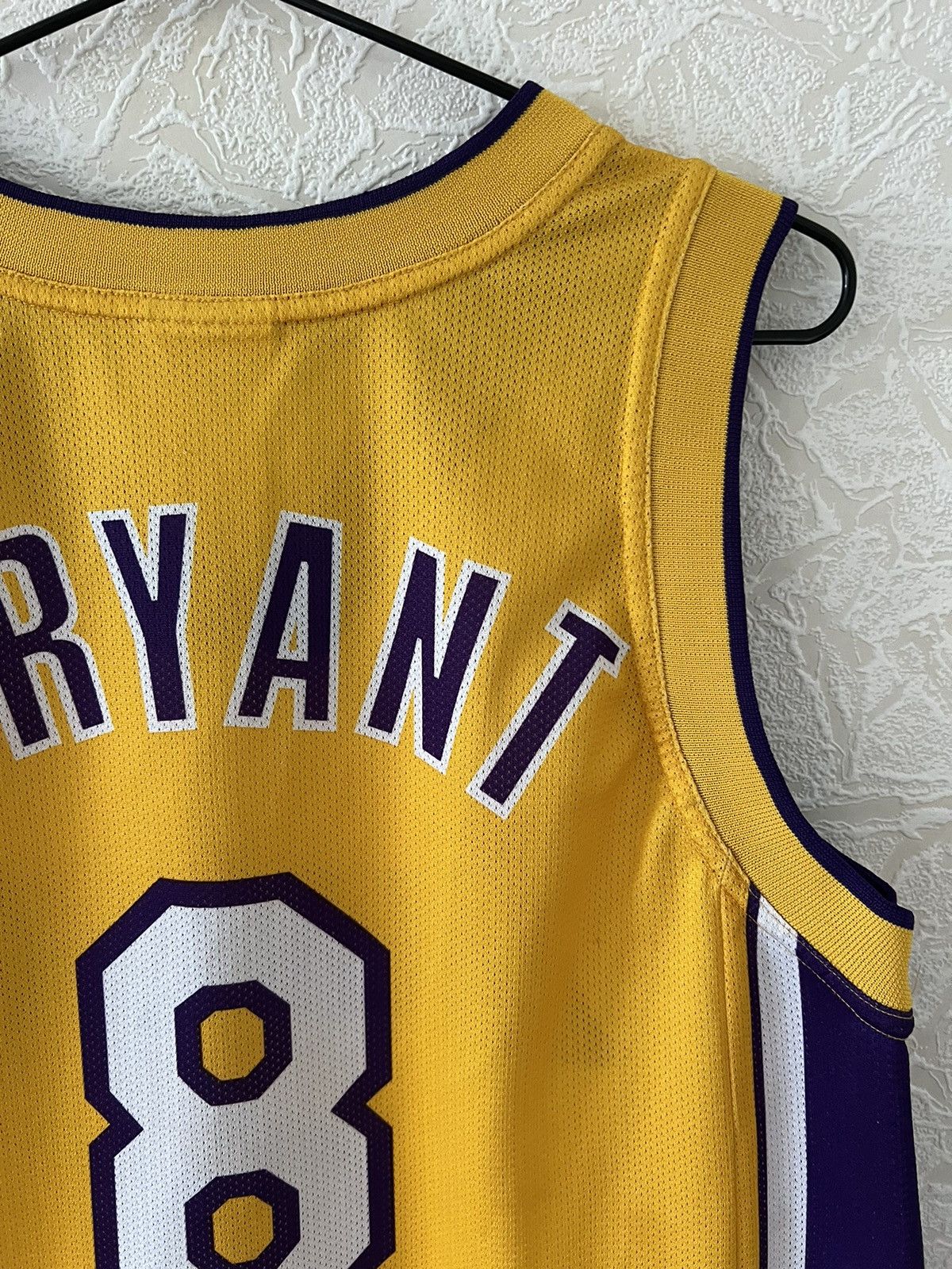 Champion × NBA LA Lakers 1996 Vintage Kobe Bryant #8 Champion NBA Jersey Size US S / EU 44-46 / 1 - 6 Thumbnail