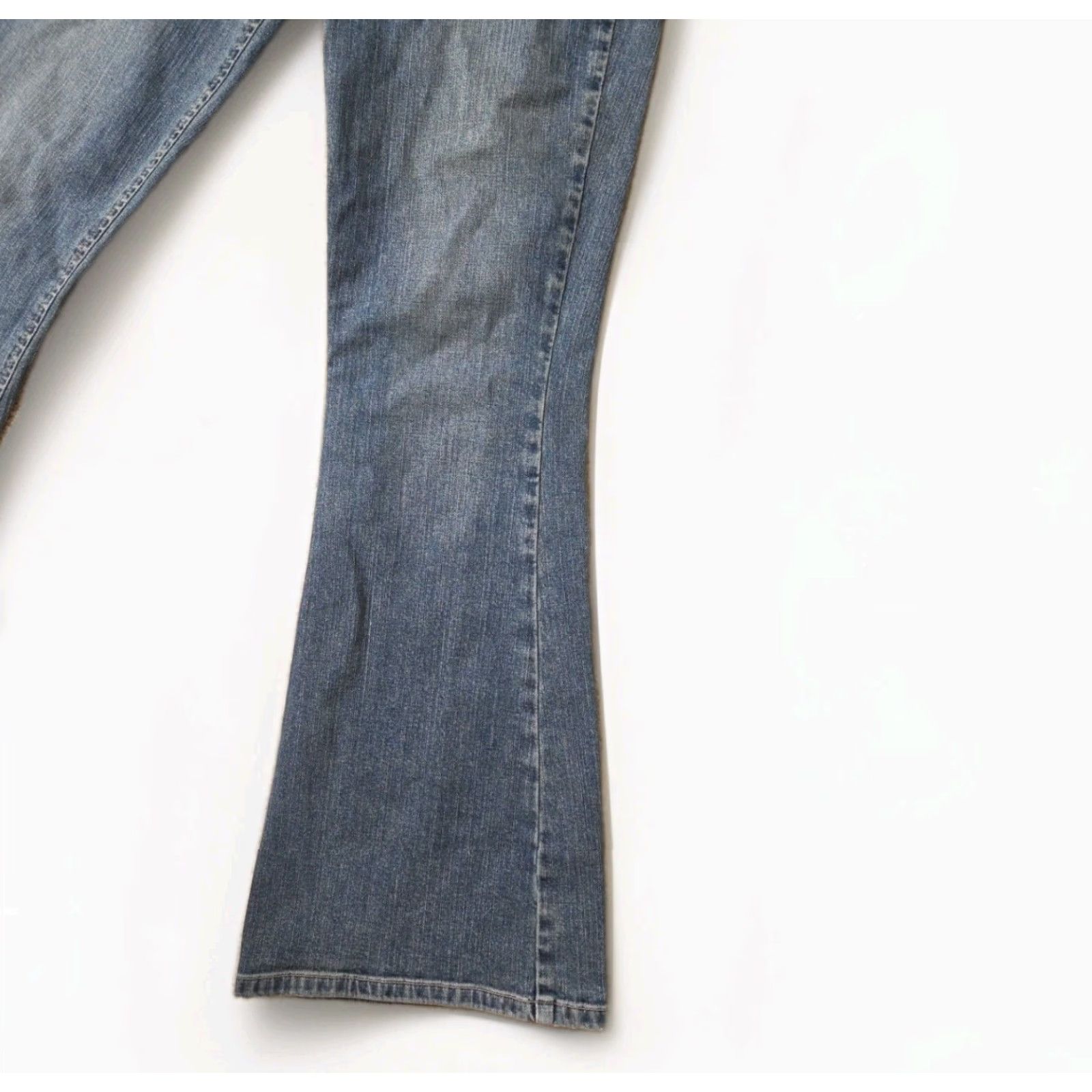 Silver Jeans Co. VINTAGE True Y2K Silver Jeans Aiko Low Rise Flare Jeans Womens 27 31in Inseam Size 27" / US 4 / IT 40 - 3 Thumbnail