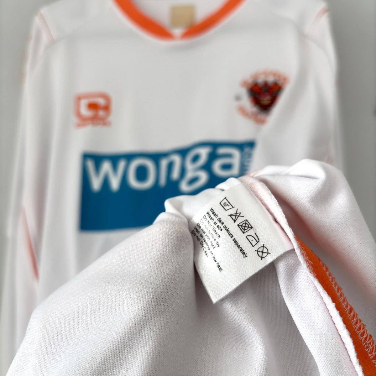 2010 2011 Blackpool Away Kit Soccer Jersey Shirt Tee Long UK