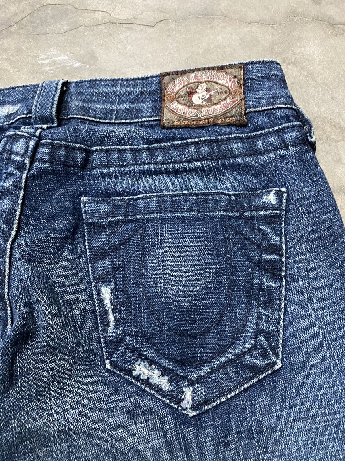 True Religion Flare Jeans True Religion Distressed Size 27" / US 4 / IT 40 - 12 Thumbnail