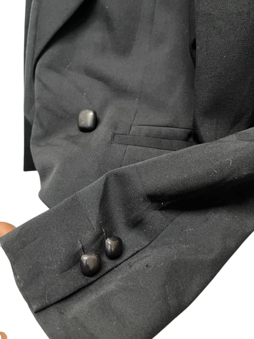 Issey Miyake Vintage 80s Issey Miyake Black Wool Cropped Jacket Blazer Size M / US 6-8 / IT 42-44 - 9 Thumbnail
