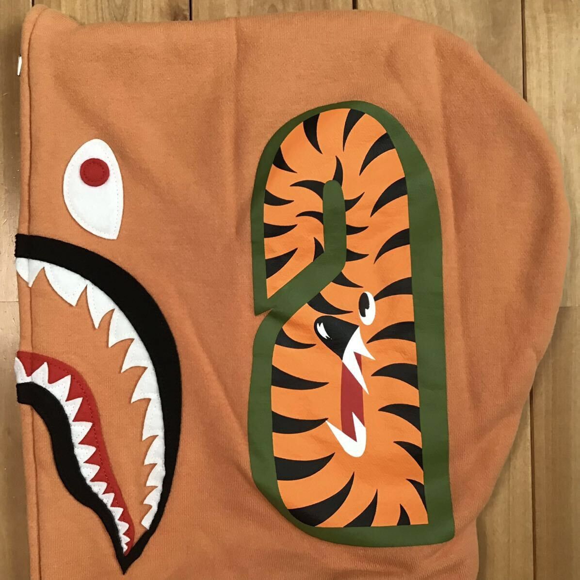 Bape BAPE logo multi fonts shark full zip hoodie a bathing ape Size US L / EU 52-54 / 3 - 6 Thumbnail