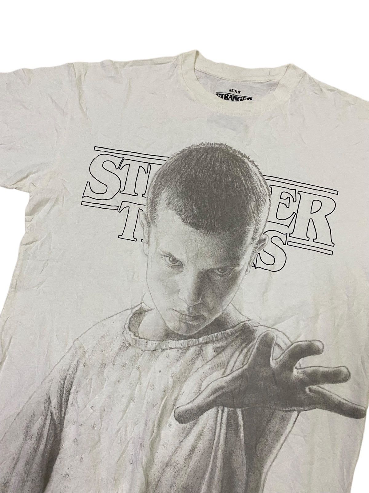 Pull & Bear Movie Netflix Stranger Things Shirt Size US M / EU 48-50 / 2 - 6 Thumbnail