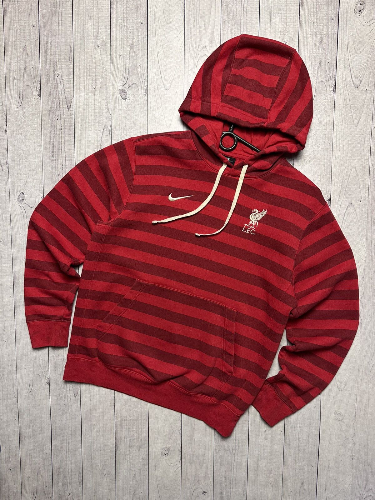 Nike Vintage Nike Liverpool soccer hoodie size S striped rare Size US S / EU 44-46 / 1 - 1 Thumbnail