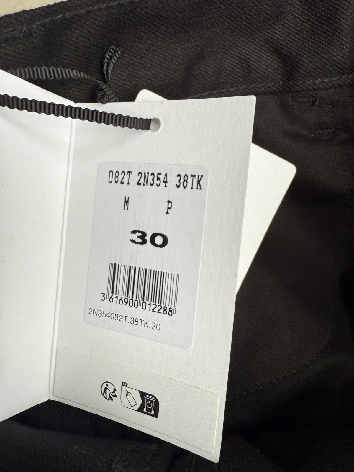 Celine $990 FW23 Celine Wiltern pure black skinny jeans Hedi 30 Size US 30 / EU 46 - 19 Thumbnail