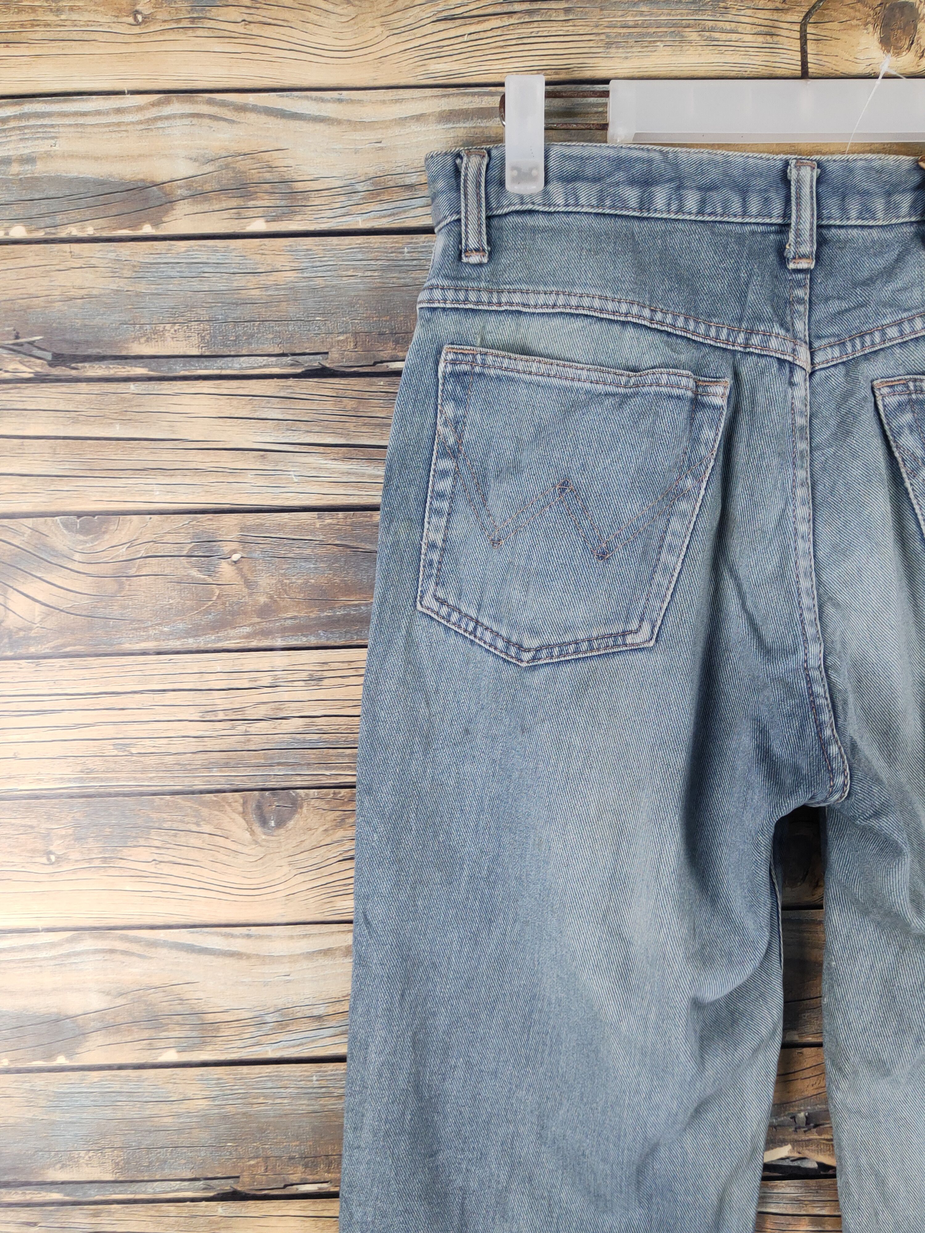 Vintage Wrangler vintage Faded Distressed Ripped denim Jeans #W2061 Size US 30 / EU 46 - 8 Thumbnail