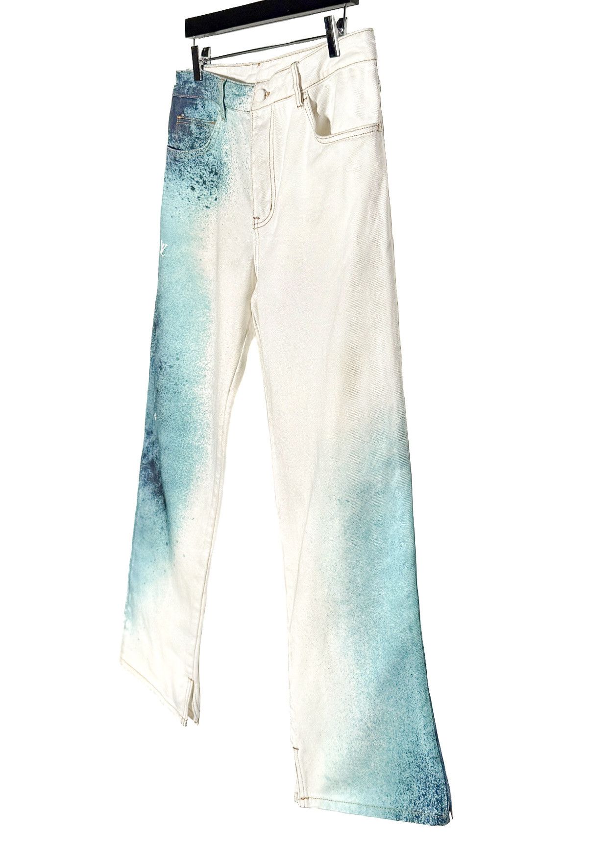 Louis Vuitton Louis Vuitton SS23 Turquoise Spray LV White Denim Jeans Size US 34 / EU 50 - 2 Thumbnail