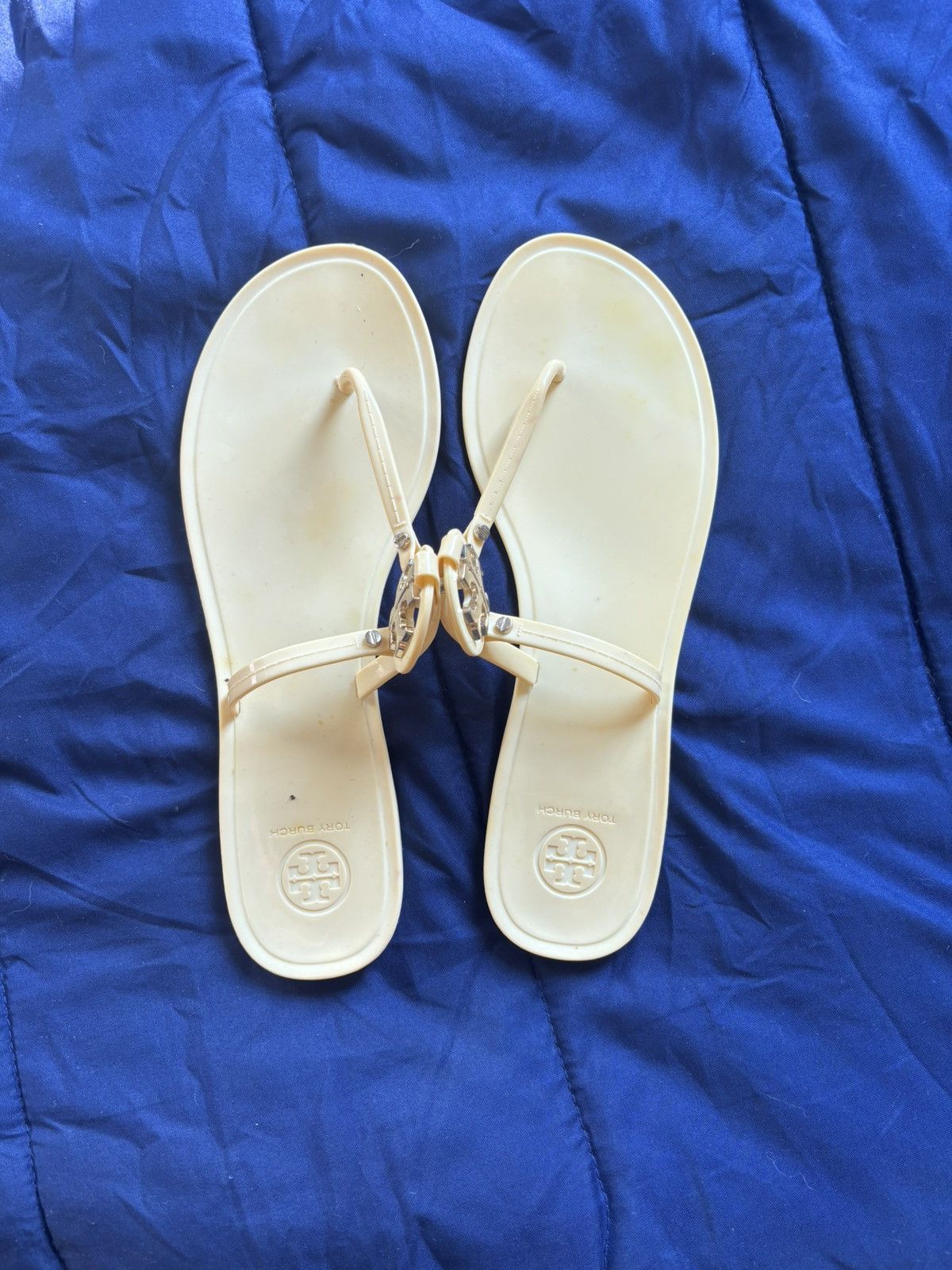 Tory Burch Cream Tory Burch Sandals with Gold logo Size US 9 / IT 39 - 2 Thumbnail