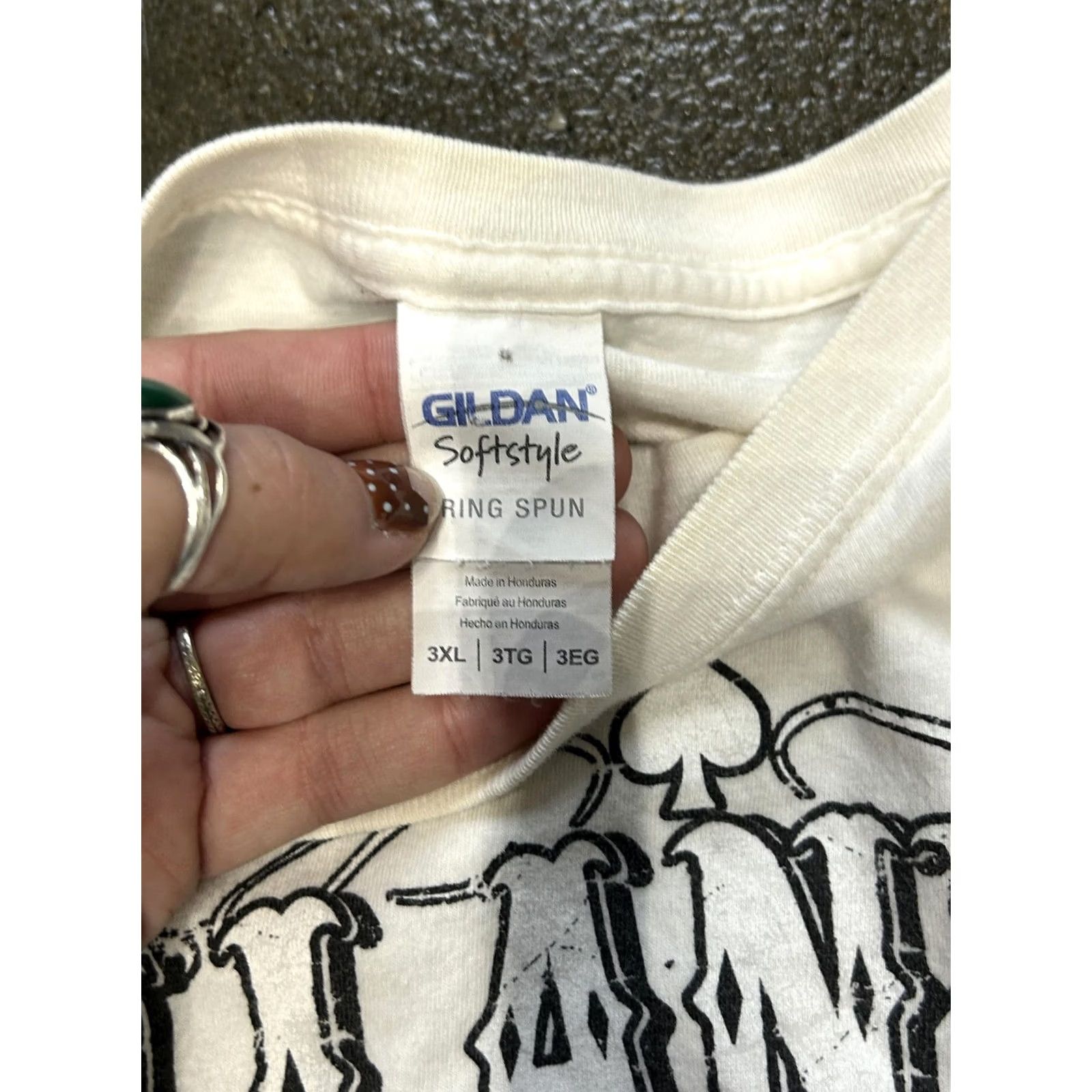 Gildan VINTAGE Hellanbach Shirt Mens 3XL White Skull Crossbones Graphic Biker Tee Tattoo Style Size US XXL / EU 58 / 5 - 3 Thumbnail