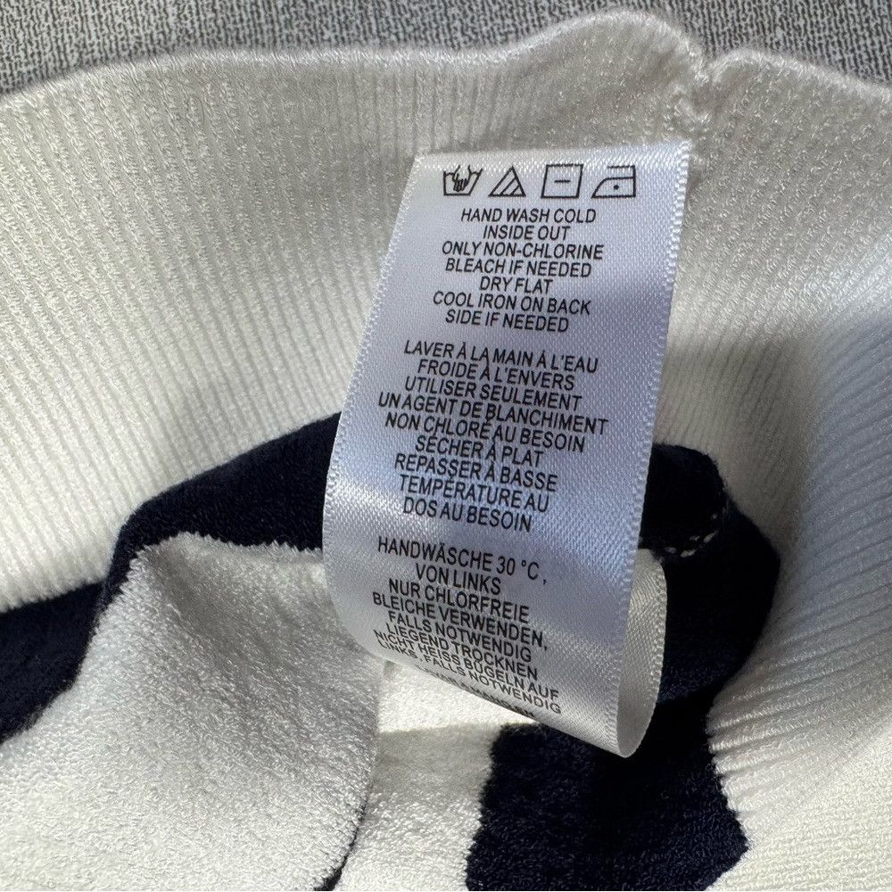 Adrianna Papell NWT New $109 Adrianna Papell Contrast Tipped Bow Sweater Si Size S / US 4 / IT 40 - 8 Thumbnail