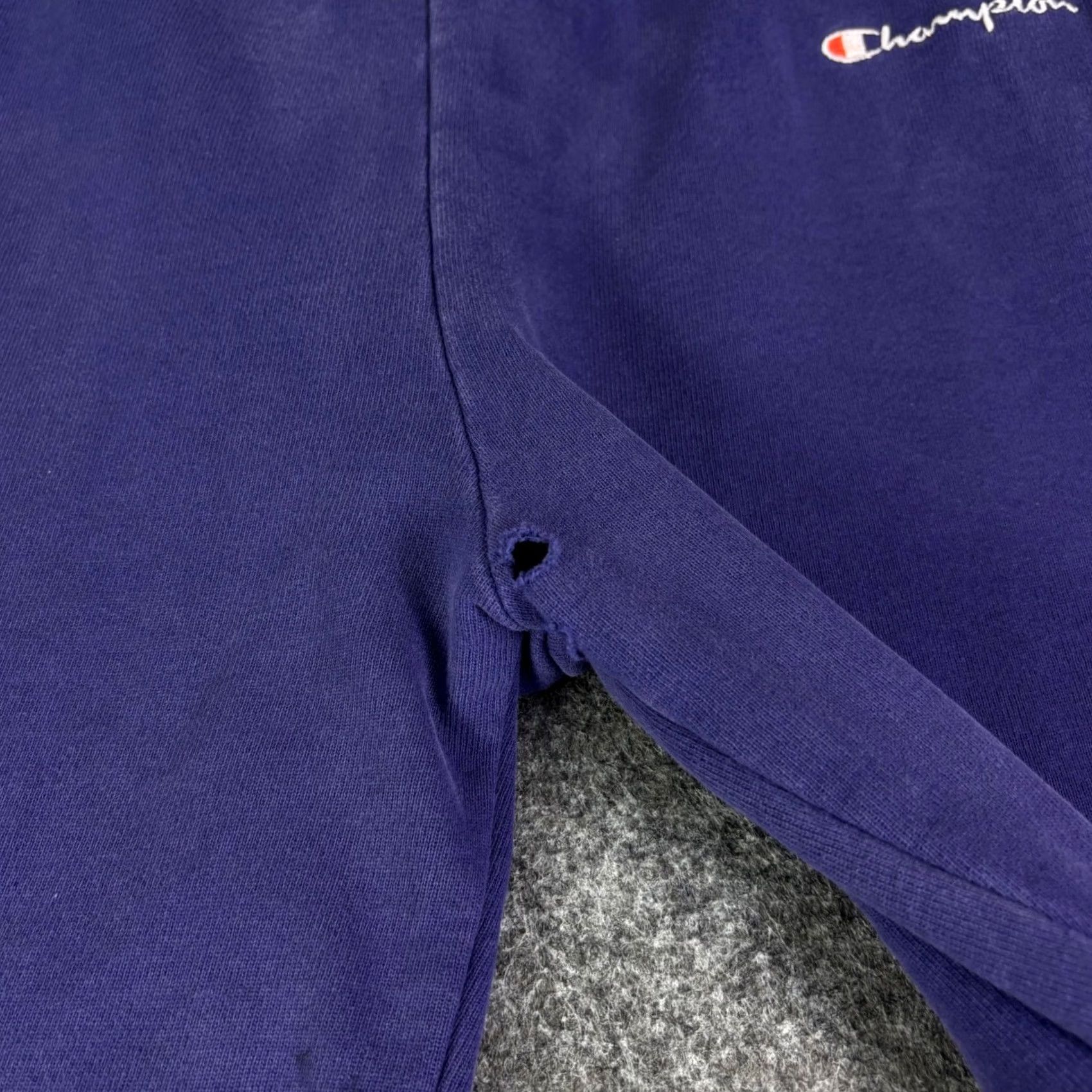Champion Champion Mens Sweatpants Purple Large Fleece Embroidered Logo Joggers 29x29 Vintage N/A Size US 33 - 7 Thumbnail