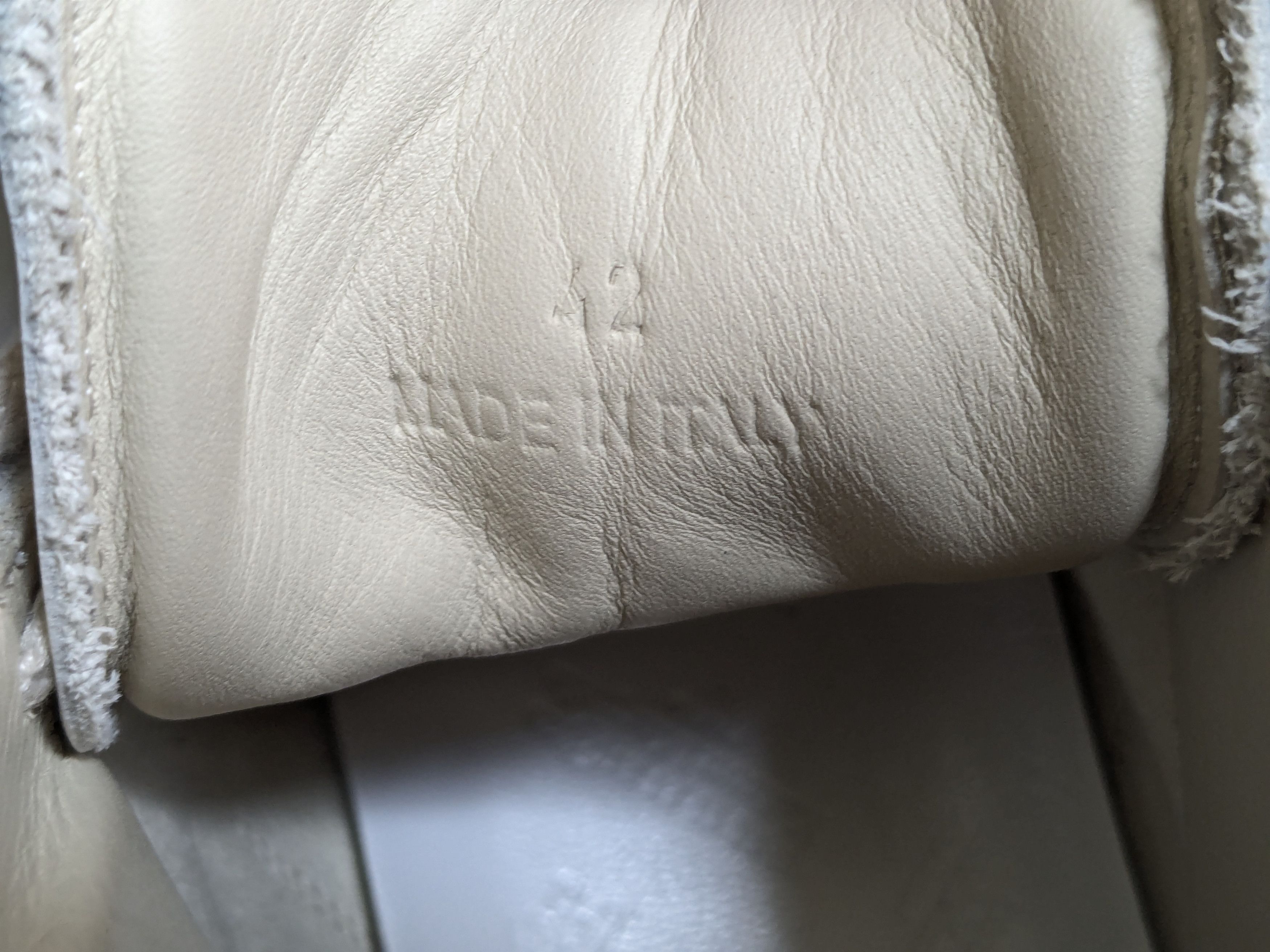 Maison Margiela Maison Margiela GAT Replica White Gray 9 42 High Tops Size US 9 / EU 42 - 9 Thumbnail