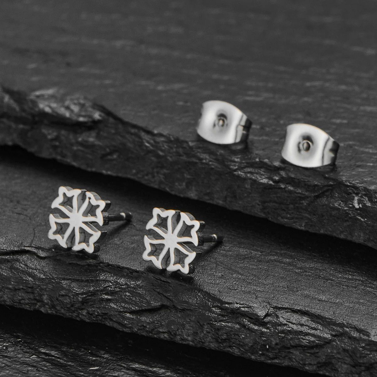 Jewelry Flower Mini Stud Earrings Charm Earring Gift Size ONE SIZE - 1 Preview