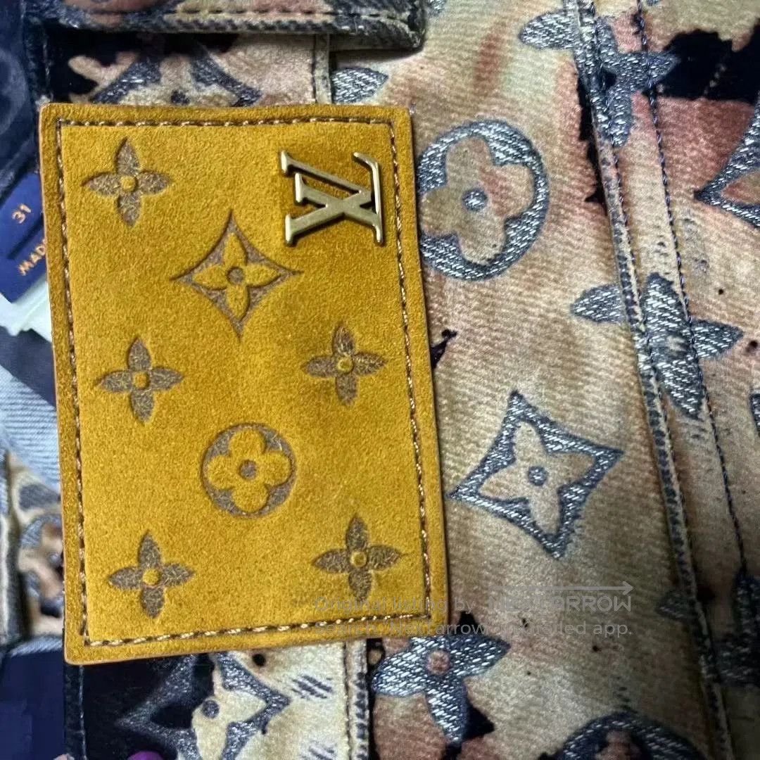 Louis Vuitton multicolor faded cloud pattern denim pants. Size US 31 - 5 Thumbnail