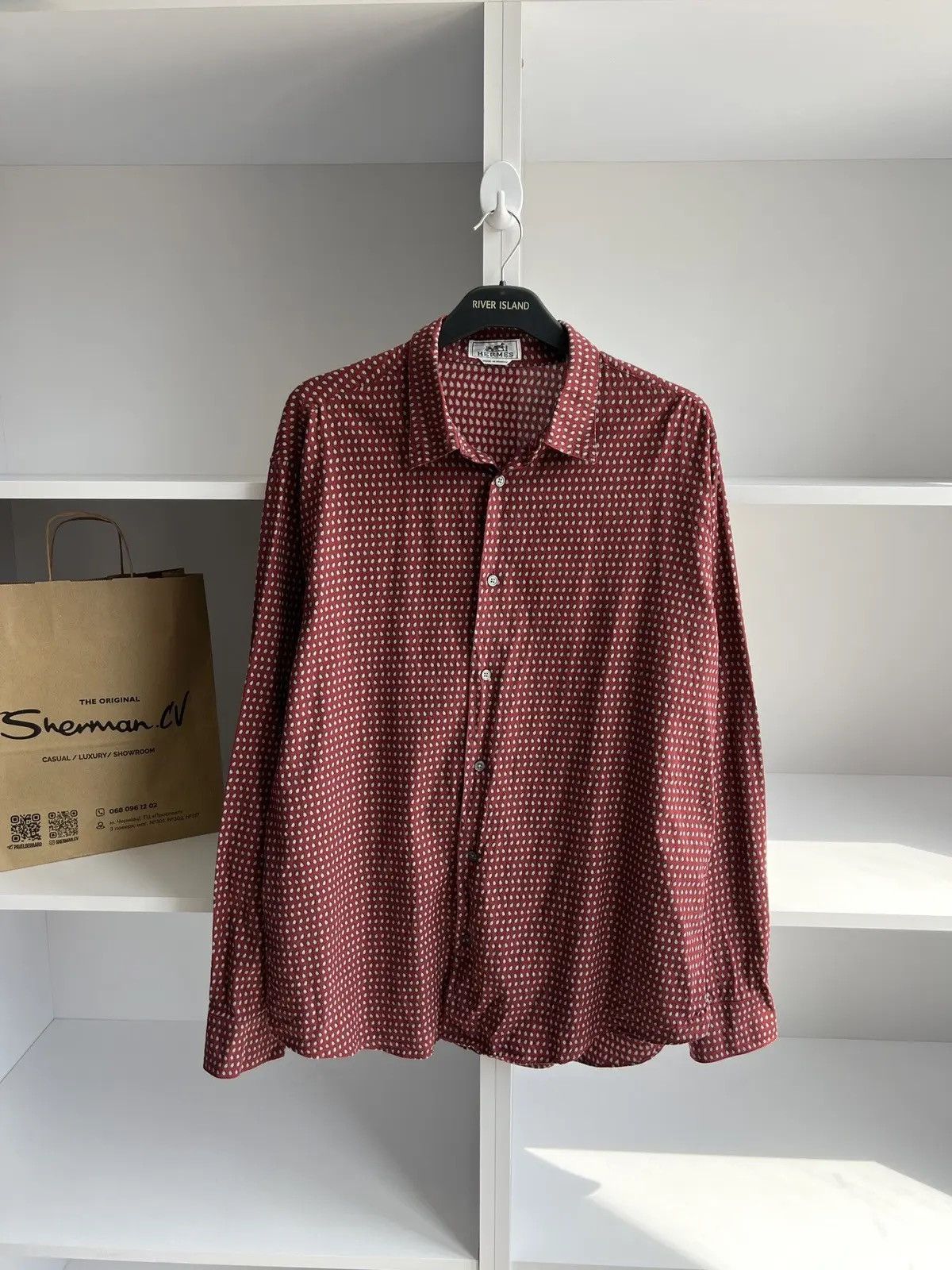 Designer × Hermes × Vintage Vintage Hermes Penguin Imprinted Fitted Coton Shirt Size US M / EU 48-50 / 2 - 8 Thumbnail