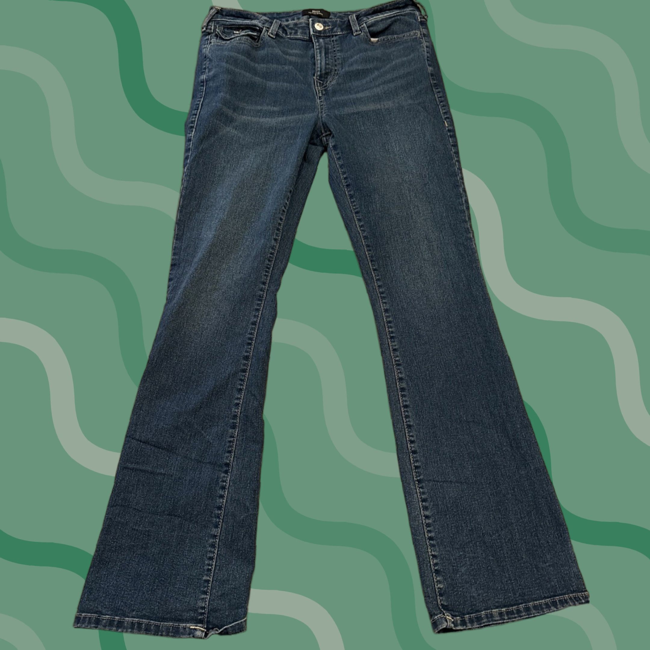 True Religion True Religion Becca Bootcut Jeans Mid Rise Medium Wash Womens 31 Western Cowgirl Jeans Womens 31 Medium Wash True Religion Bag Not applicable Size 24" / US 00 / IT 34 - 1 Thumbnail