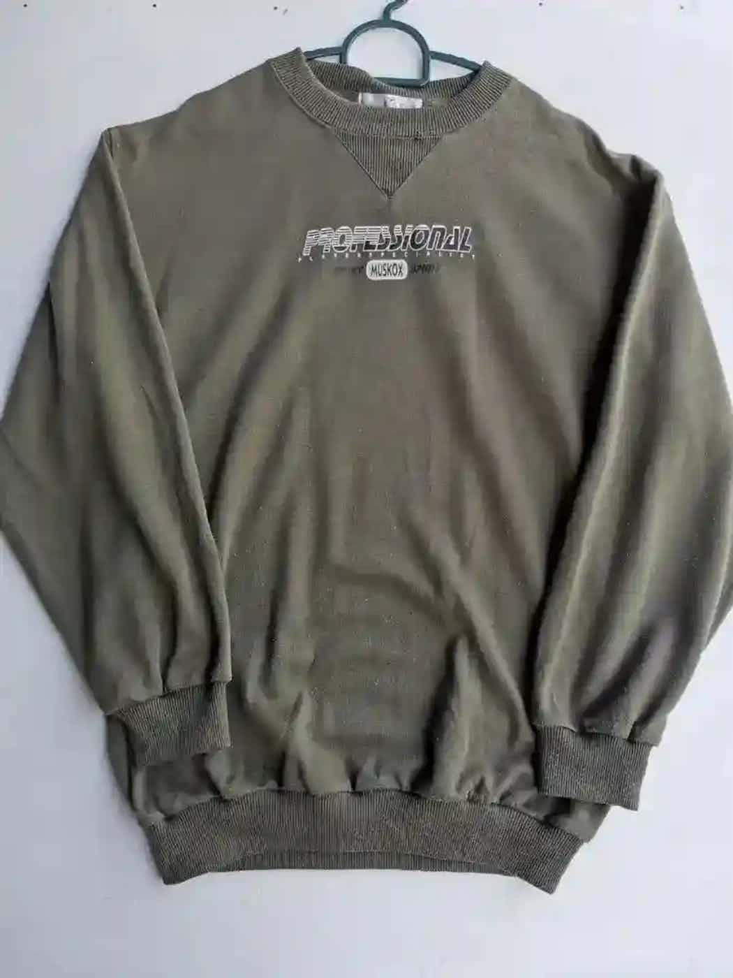 Vintage Vintage Muskox Professional Sweatshirt Size US M / EU 48-50 / 2 - 1 Thumbnail