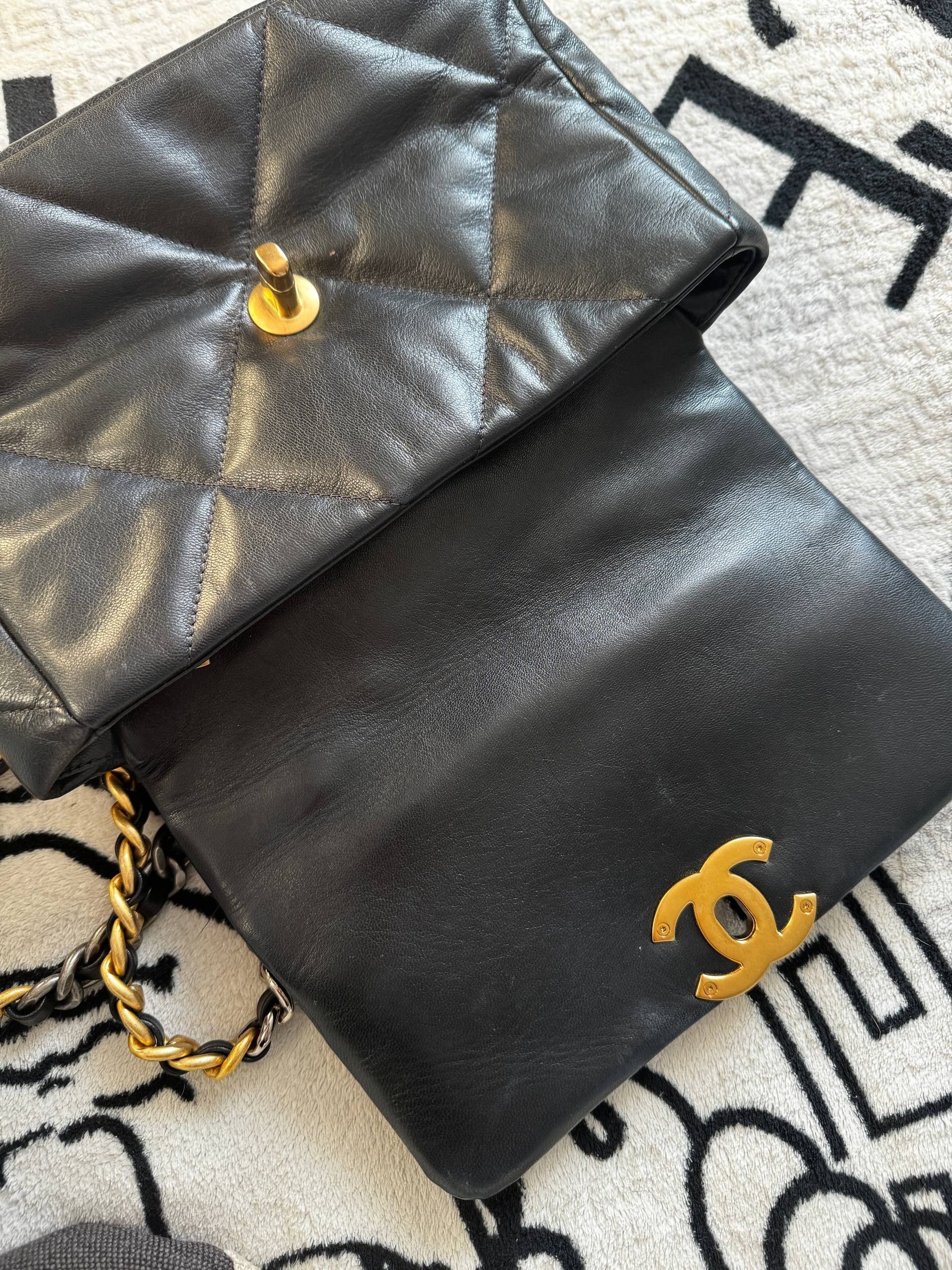 Chanel Chanel 19 leather handbag Size ONE SIZE - 6 Thumbnail
