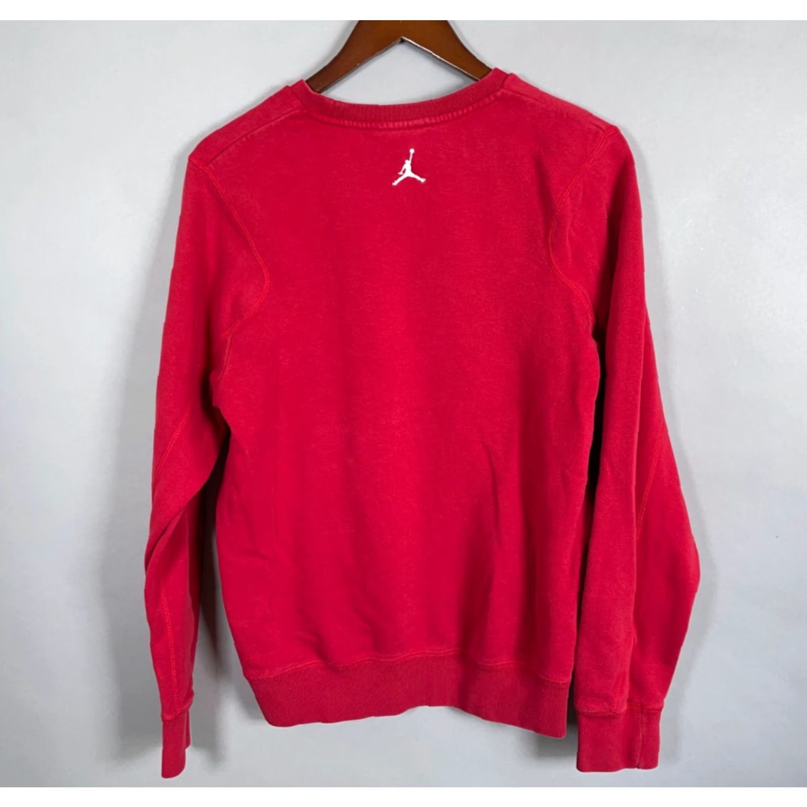 Jordan Brand Jordan Jumpman Crewneck Sweatshirt Adult Medium Red White 634491 695 Nike Size US M / EU 48-50 / 2 - 3 Thumbnail