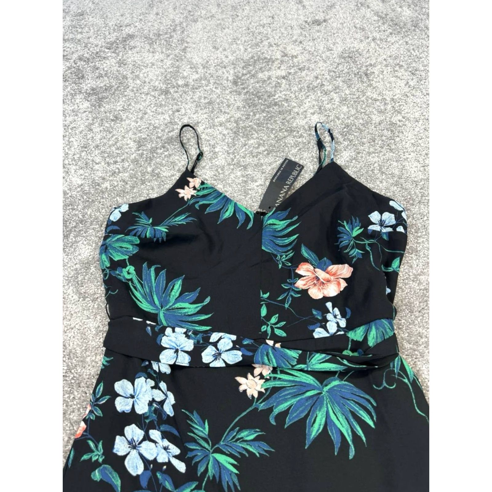 Banana Republic Banana Republic Dress Womens 2 Black Blue Pink Floral Wrap Blouson New Size XS / US 0-2 / IT 36-38 - 2 Thumbnail