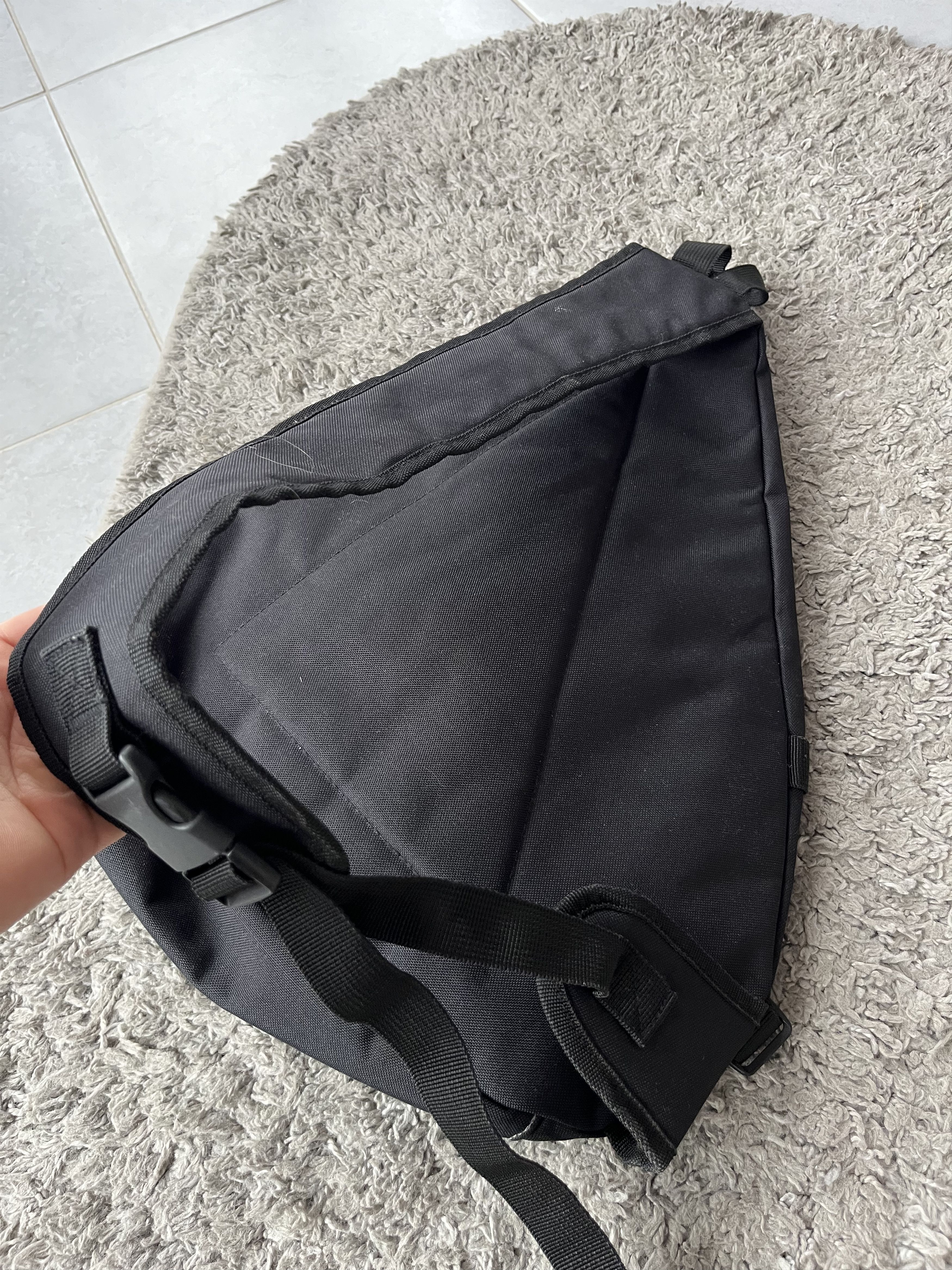 Adidas Vintage Slim Bag Adidas Y2K Style Streetwear Size ONE SIZE - 5 Thumbnail