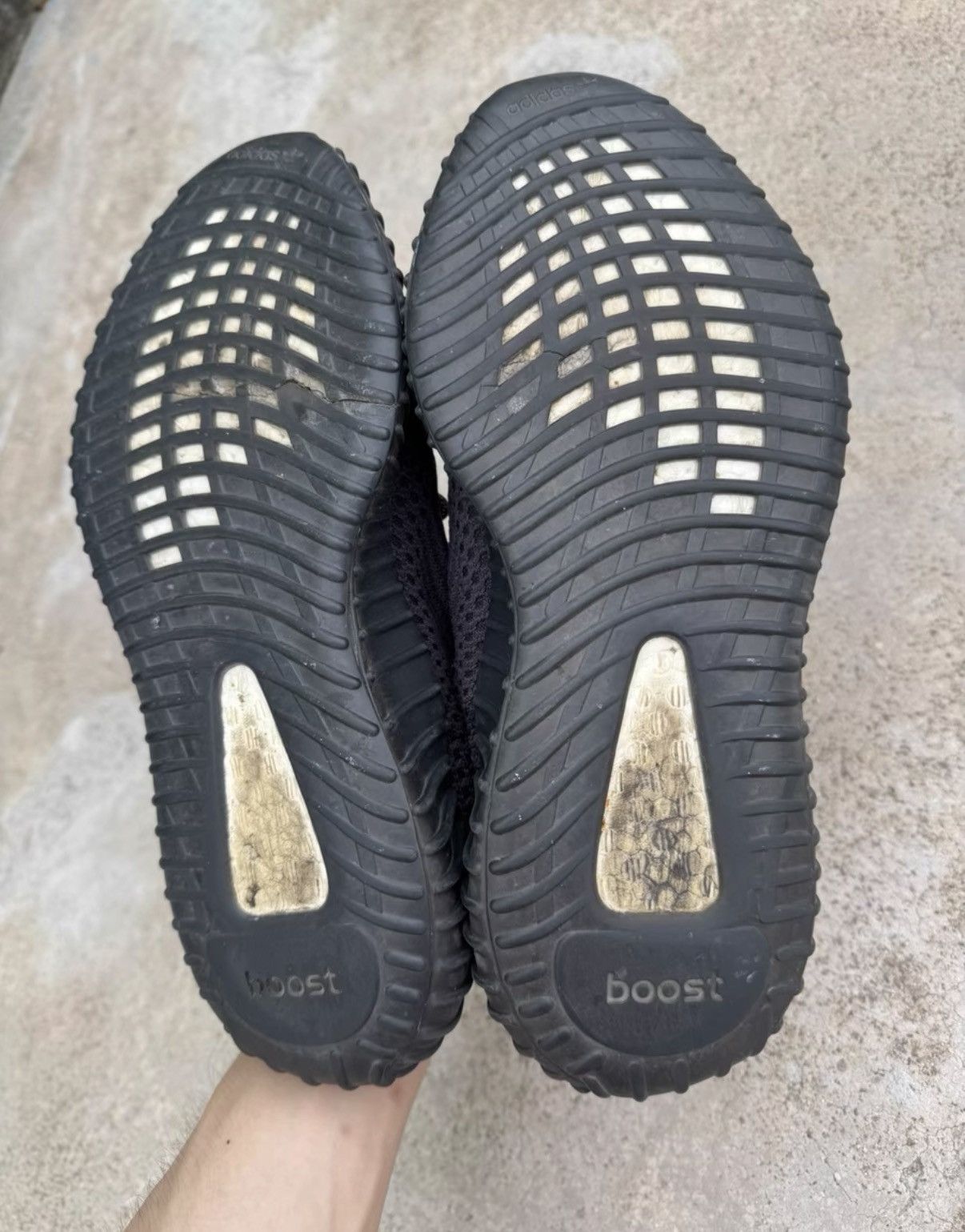 Adidas Adidas Yeezy 350 V2 Black K37 Size US 8.5 / EU 41-42 - 5 Thumbnail