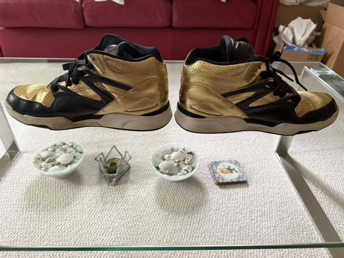 Reebok Reebok Pump - Black & Gold Size US 10.5 / EU 43-44 - 3 Thumbnail