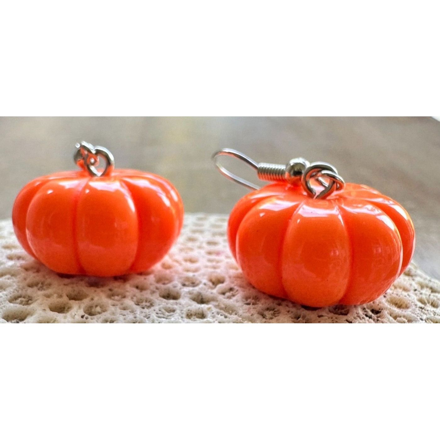 Handmade Pumpkin Earrings Thanksgiving Fall Festive Harvest New Handm Size ONE SIZE - 1 Thumbnail