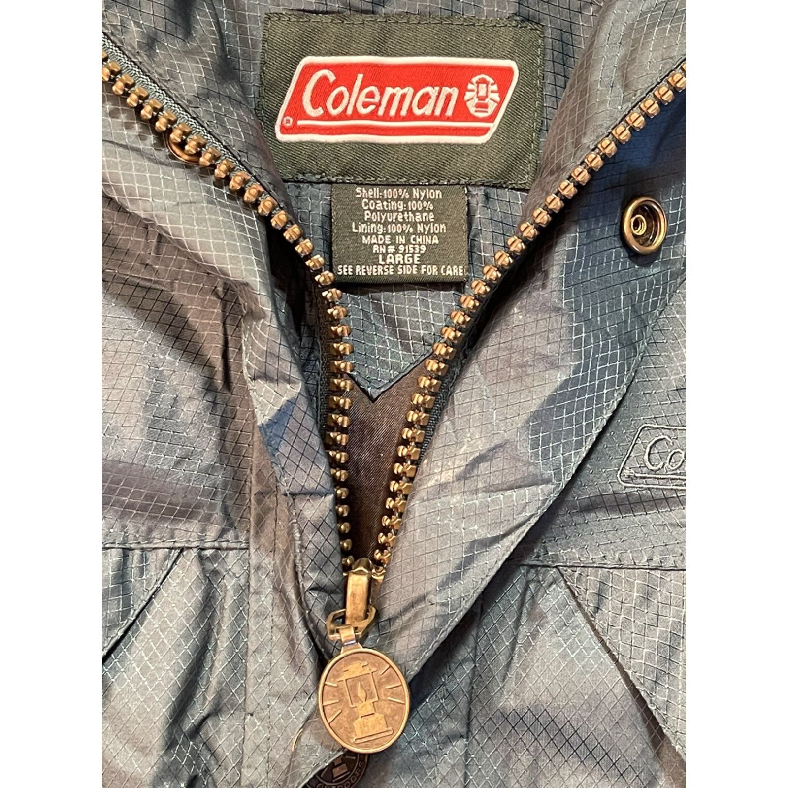 Rains VINTAGE Coleman Full Zip Men's Rain Jacket Windbreaker Hiking Green Blue Sz L Environmental Outdoor Fall Winter Spring Size US L / EU 52-54 / 3 - 2 Thumbnail