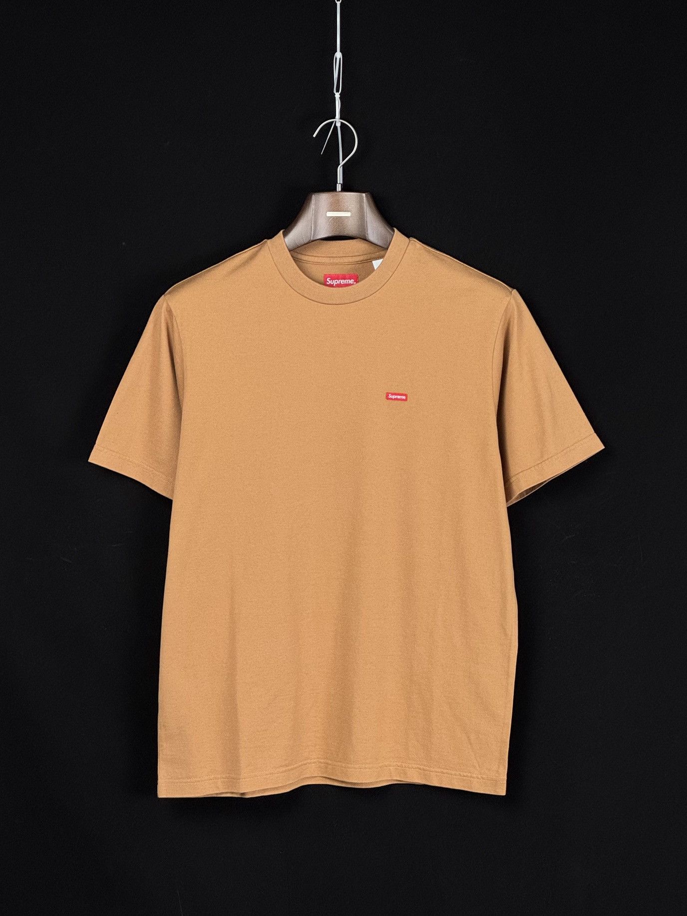 Supreme UNWORN* Supreme Small Box Tee Size US S / EU 44-46 / 1 - 2 Thumbnail