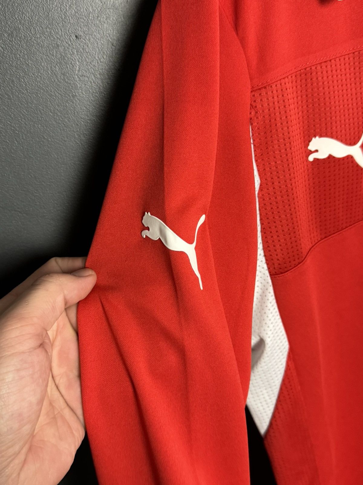 Puma Chile 12/14 Home Diaz Match Issue Football Long Sleeve Shirt Size US M / EU 48-50 / 2 - 5 Thumbnail