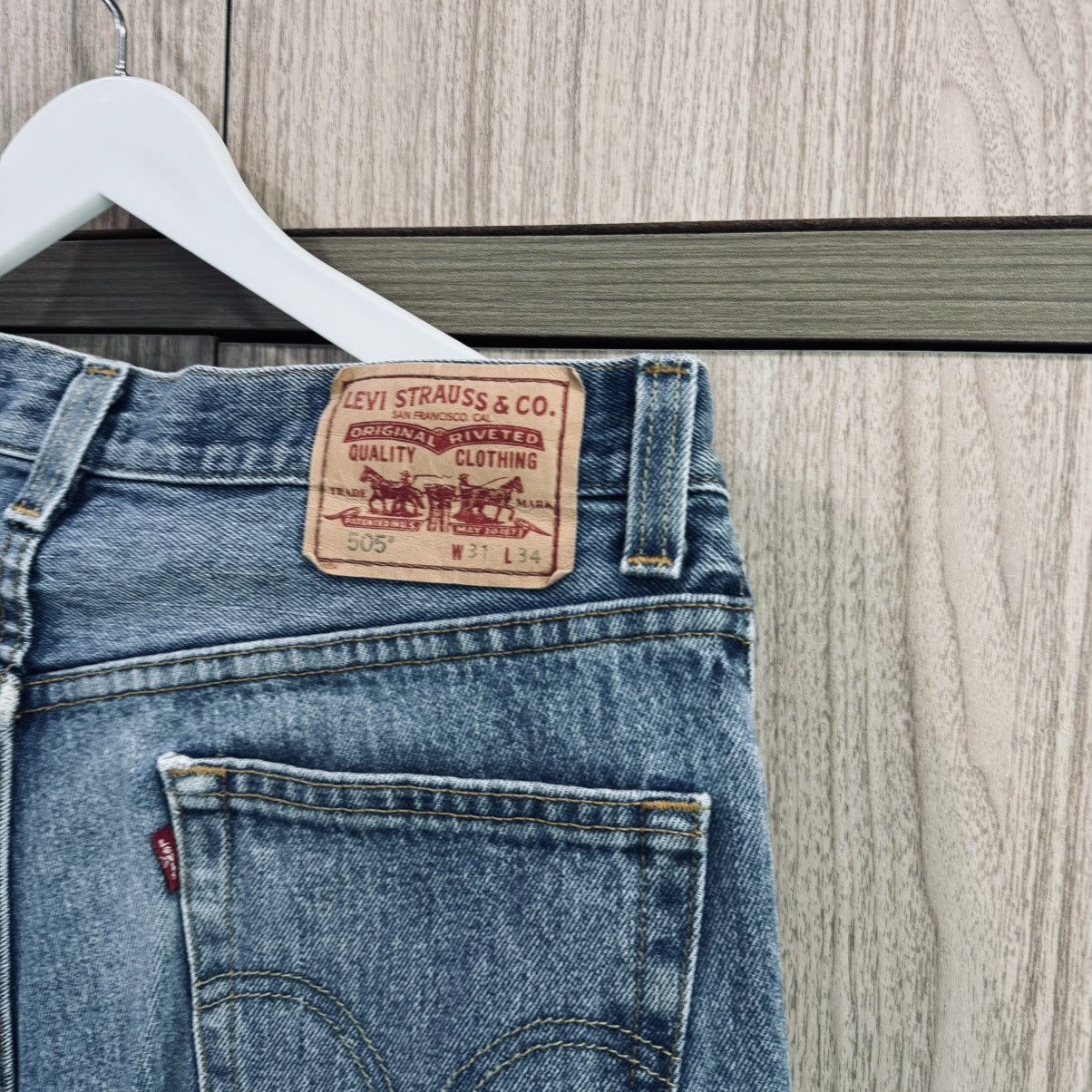 Levi's Size 31 X 34 505 Levis Regular Fit Denim Pant Size US 31 - 6 Thumbnail