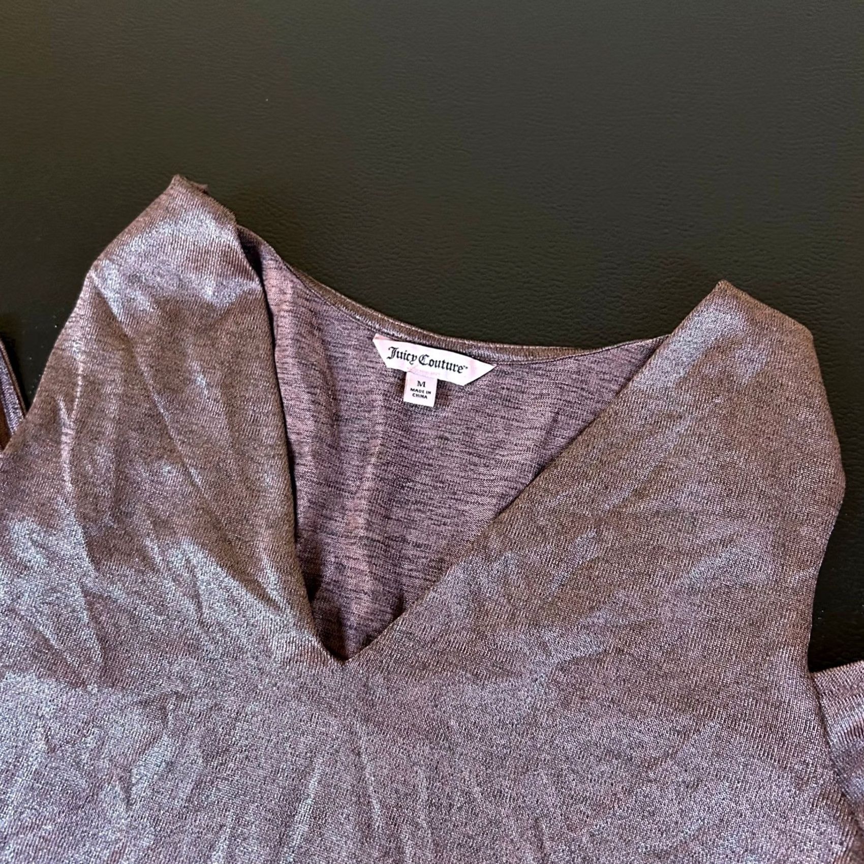 Juicy Couture Juicy Couture Top Womens Medium Rose Gold Metallic Shimmer V-Neck Cold Shoulder Short Sleeve Pullover Knit Polyester Spandex Casual Party Cocktail Size M / US 6-8 / IT 42-44 - 3 Thumbnail
