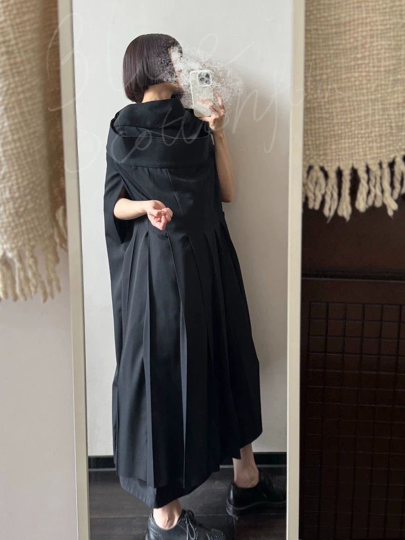 Comme des Garcons Comme Des Garcons Cloak dress 2503-Nextarrow Size S / US 4 / IT 40 - 2 Thumbnail