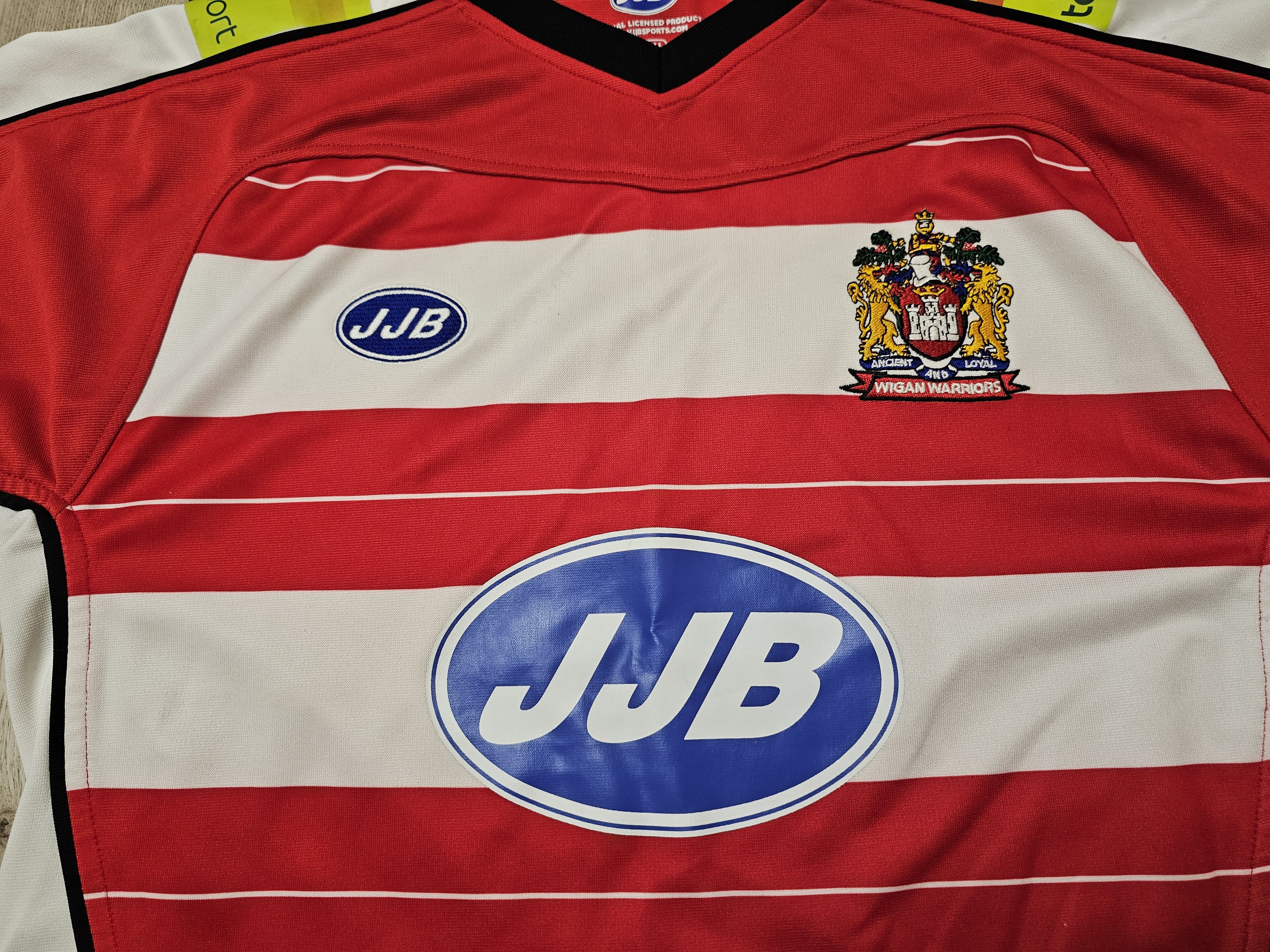 Other WIGAN WARRIORS VINTAGE JERSEY ENGLAND RUGBY JERSEY RUGBY Size US S / EU 44-46 / 1 - 3 Thumbnail