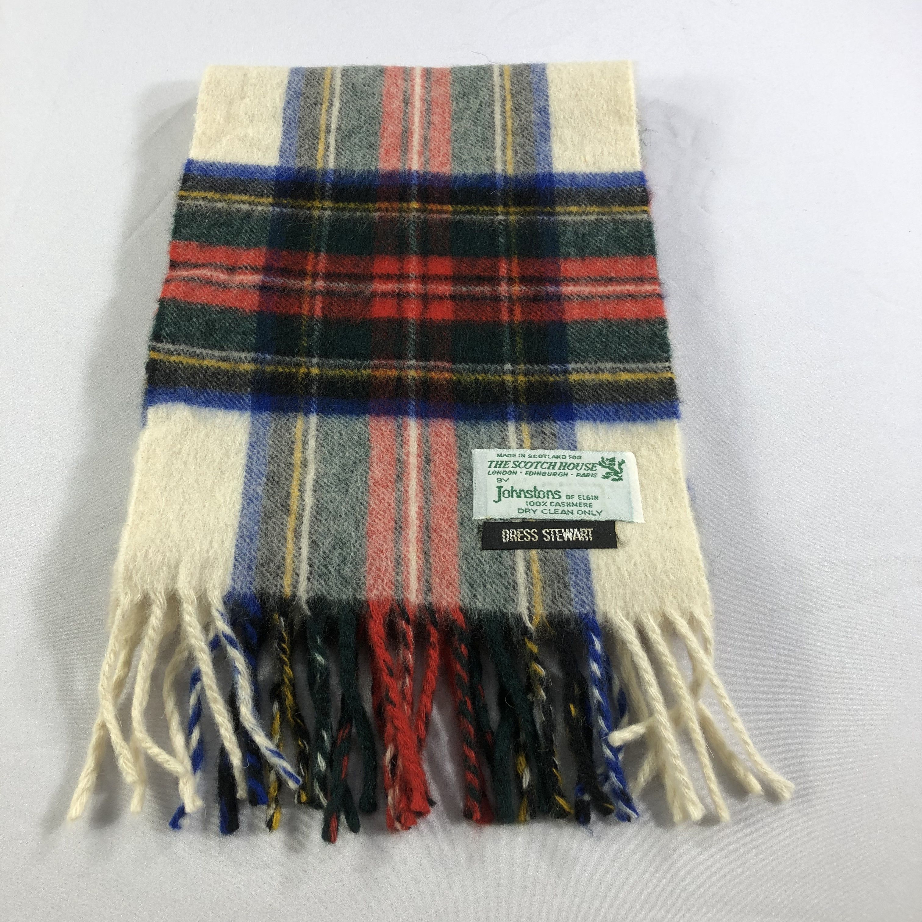 Johnstons Of Elgin Johnstons Of Elgin Tartan Cashmere Scarf Muffler V1540 Size ONE SIZE - 2 Thumbnail