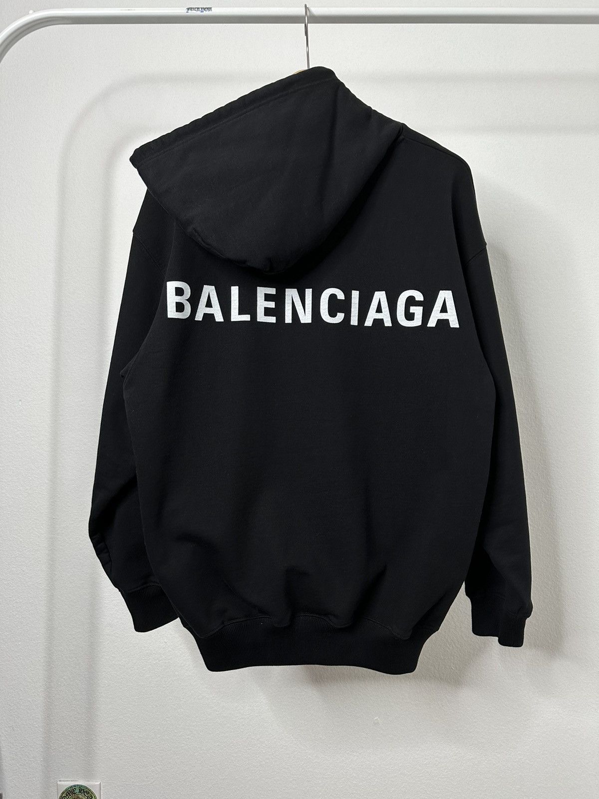 Balenciaga 🦇Balenciaga🦇 Back Logo Hoodie Size US XS / EU 42 / 0 - 1 Thumbnail