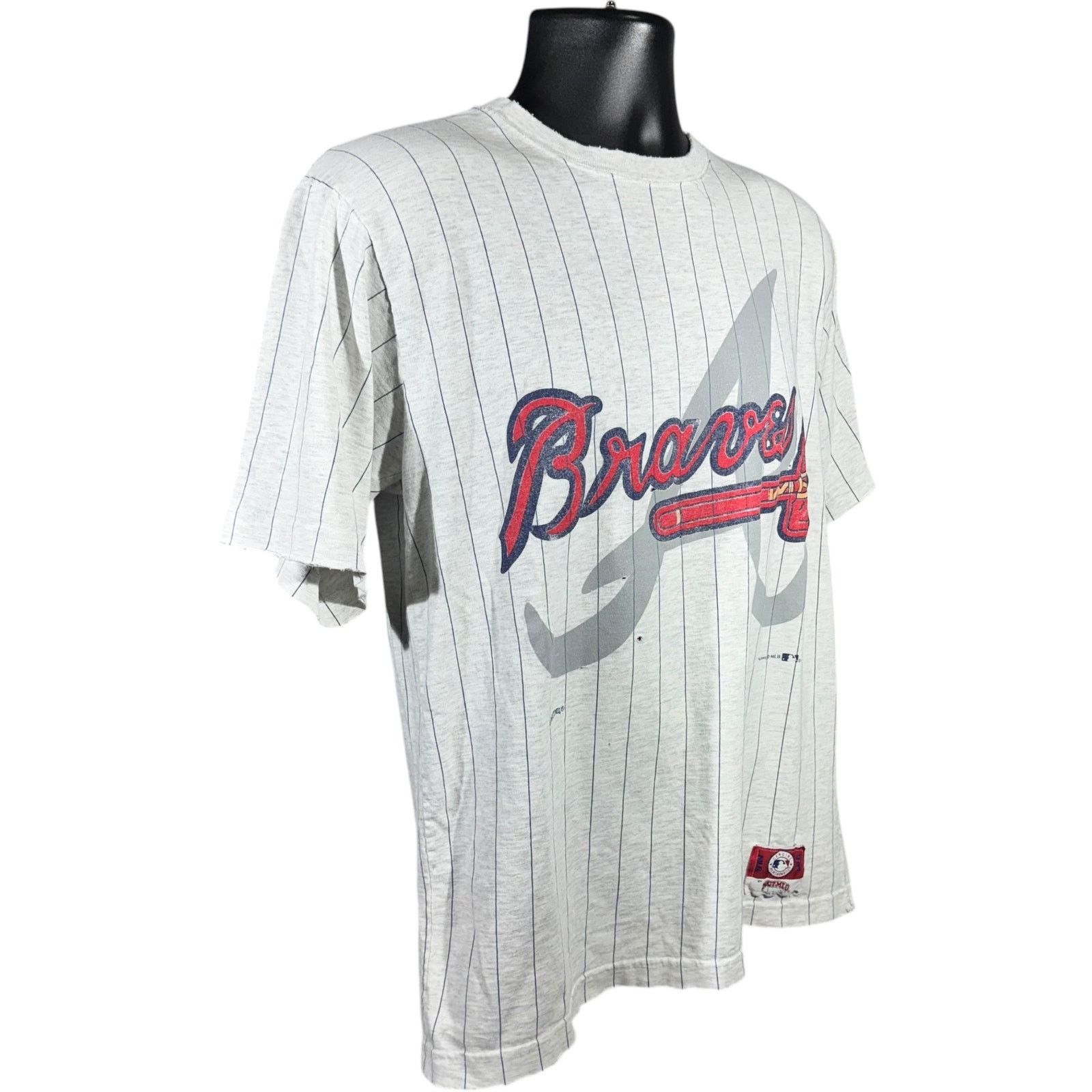 Nutmeg Vintage Nutmeg Atlanta Braves Pin Striped MLB Tee 90s Size US M / EU 48-50 / 2 - 4 Thumbnail
