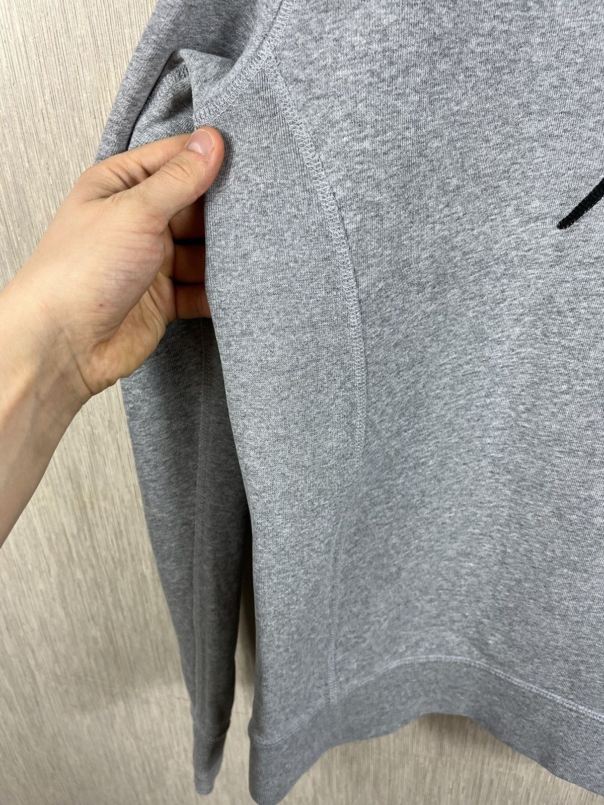 Huf × Vintage Vintage HUF sweatshirt y2k crewneck embroidered logo Size US L / EU 52-54 / 3 - 14 Thumbnail