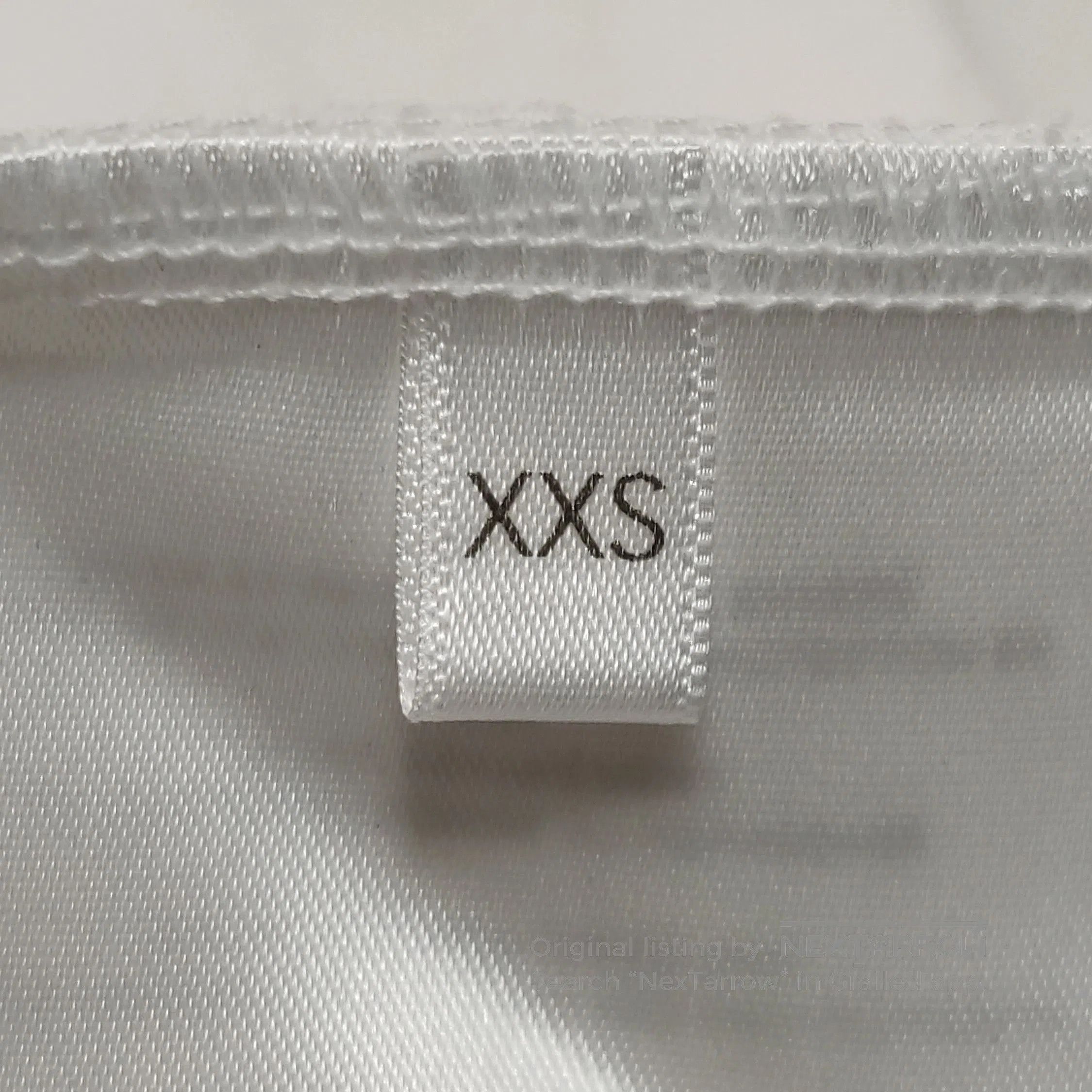 Givenchy Givenchy XXS Cotton Heart Print T-Shirt. Size US XXS / EU 40 - 6 Thumbnail
